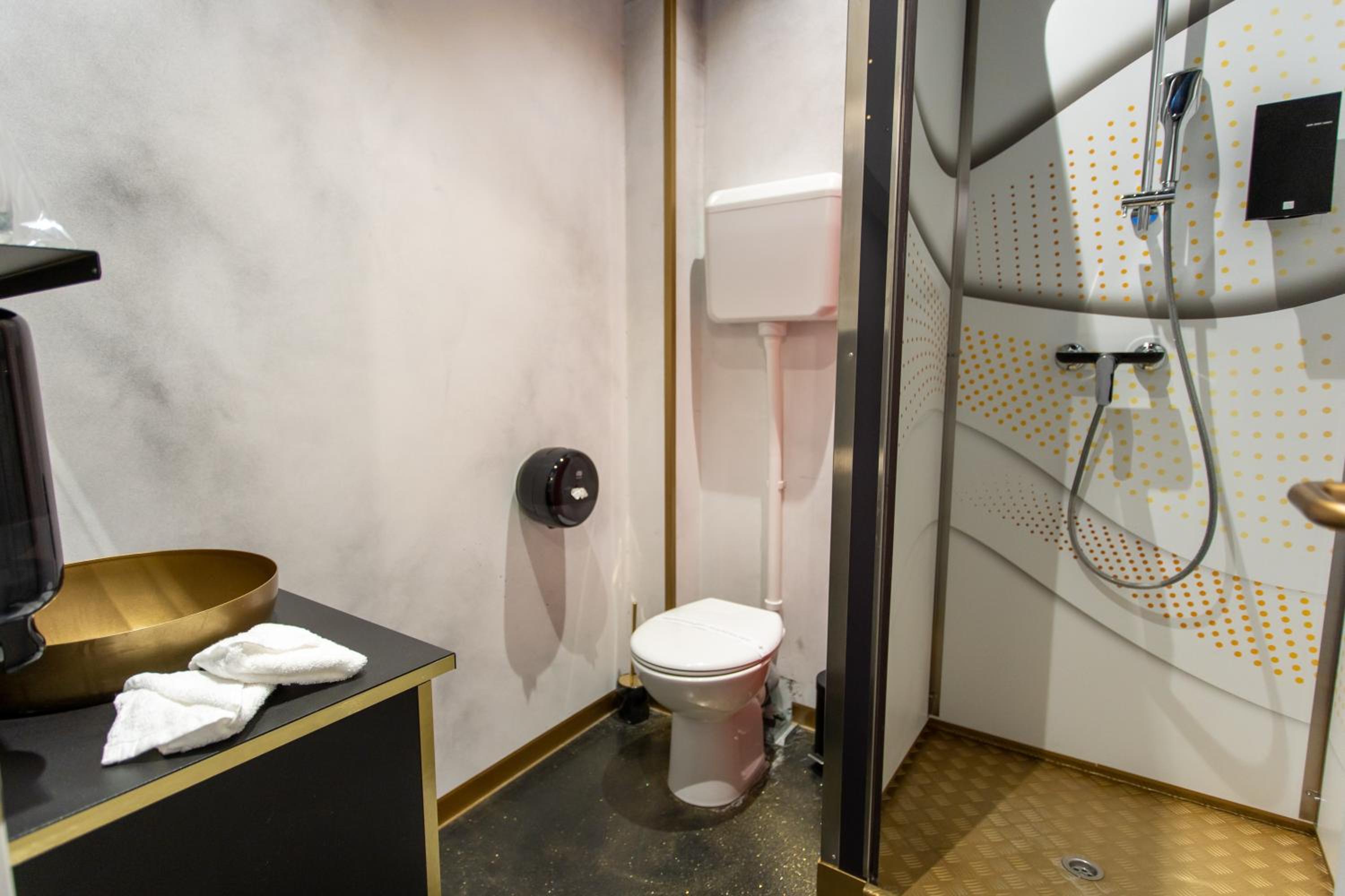 Triple Room with City View - Photo 2