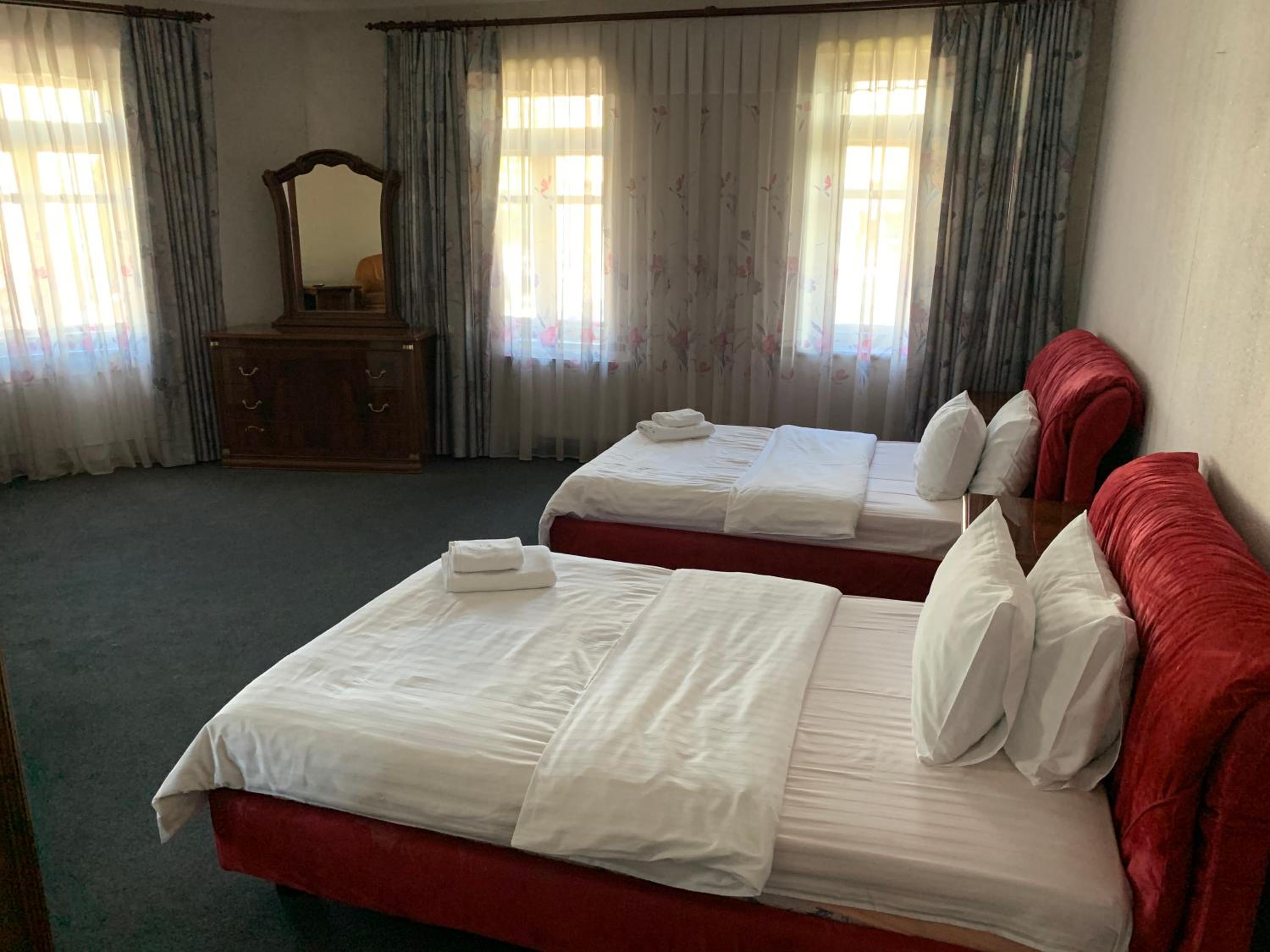 Large Twin Room