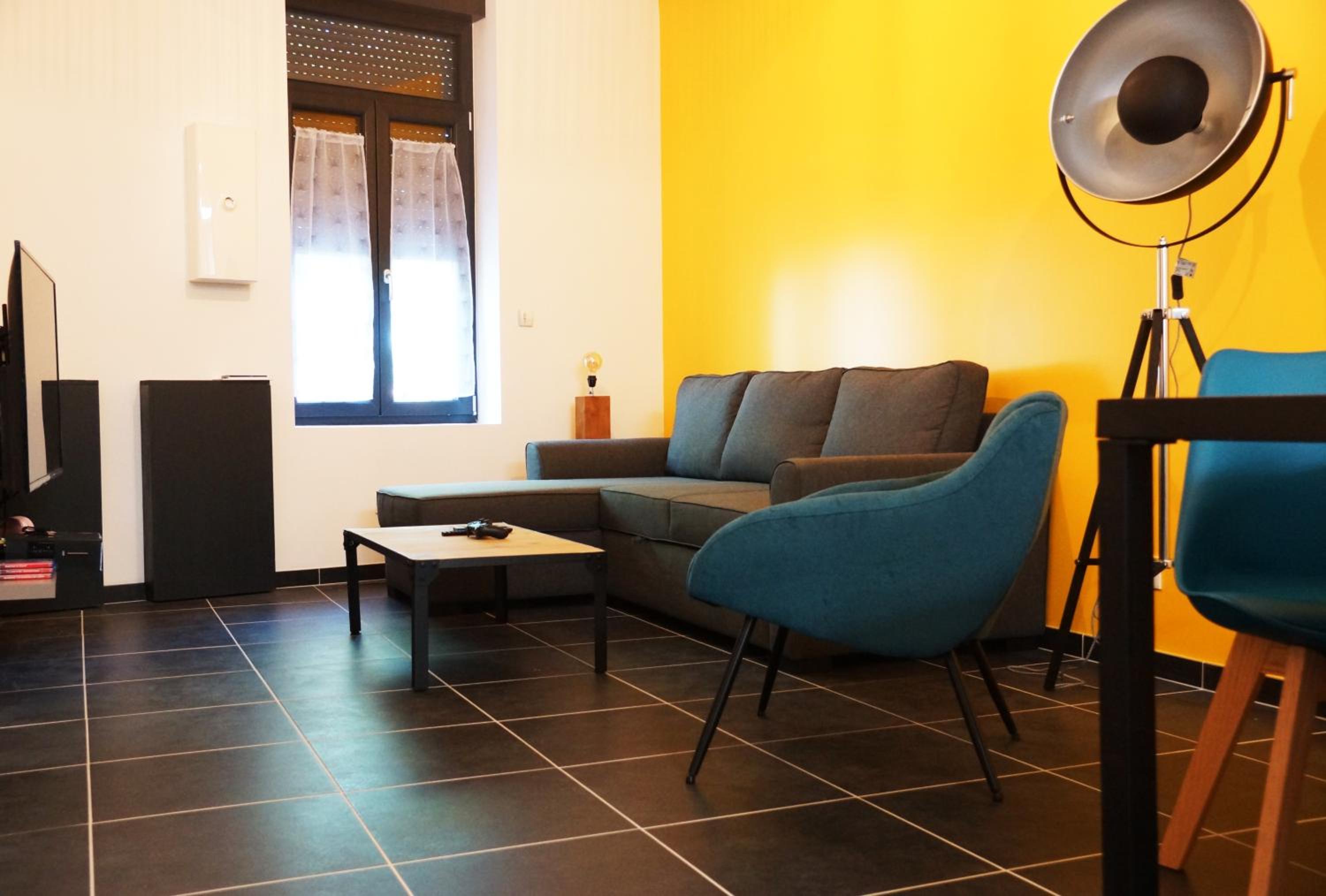 Three-Bedroom Apartment - Photo 14