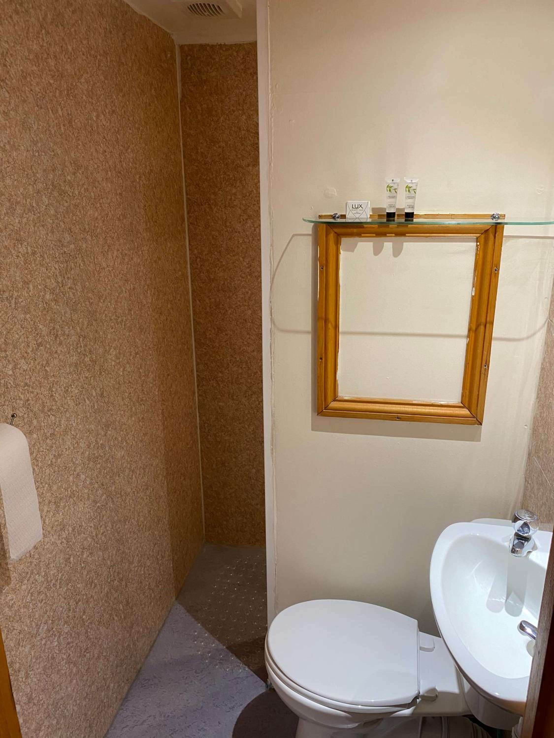 Triple Room - Photo 5