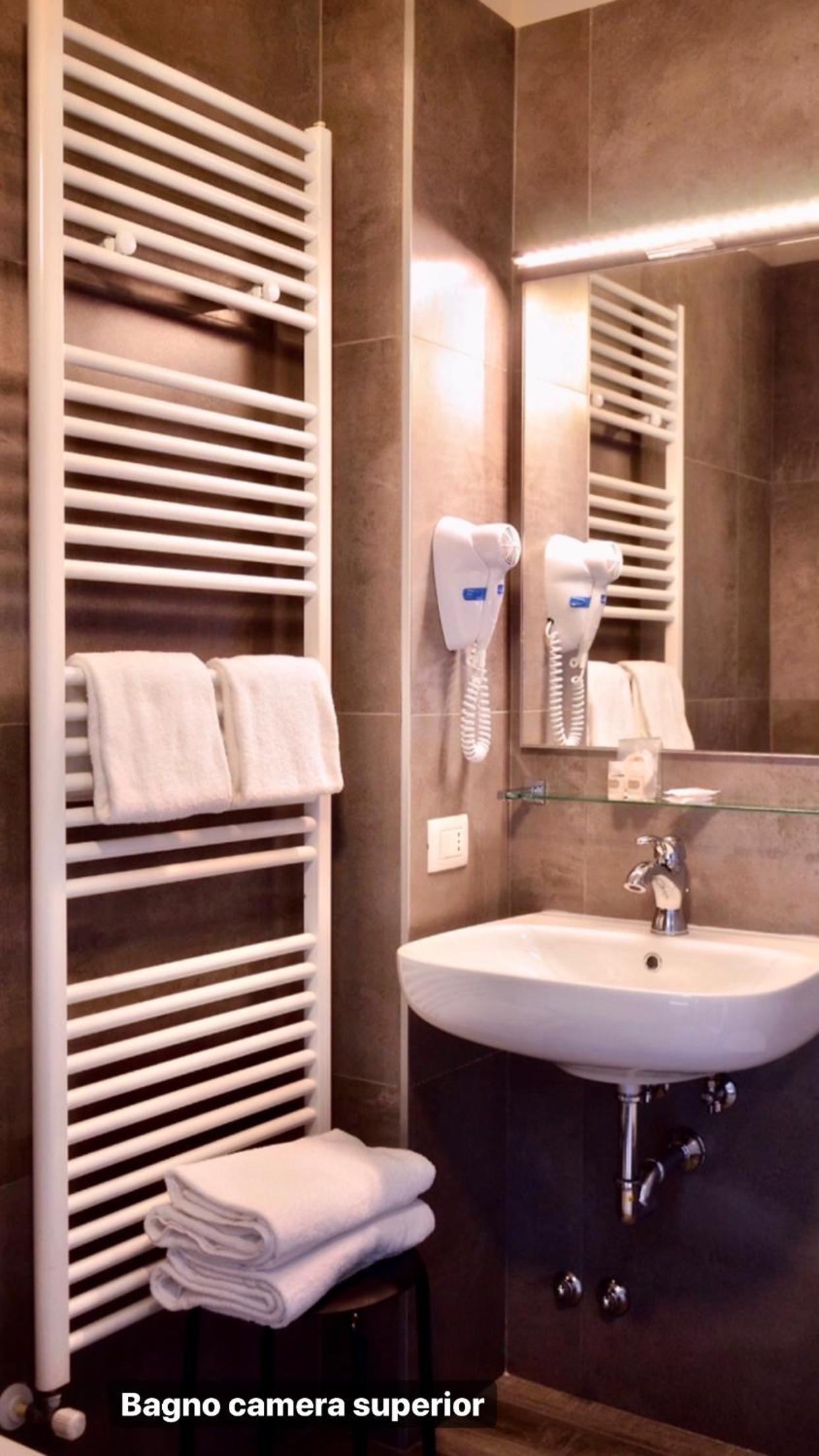 Superior Double Room - Photo 4
