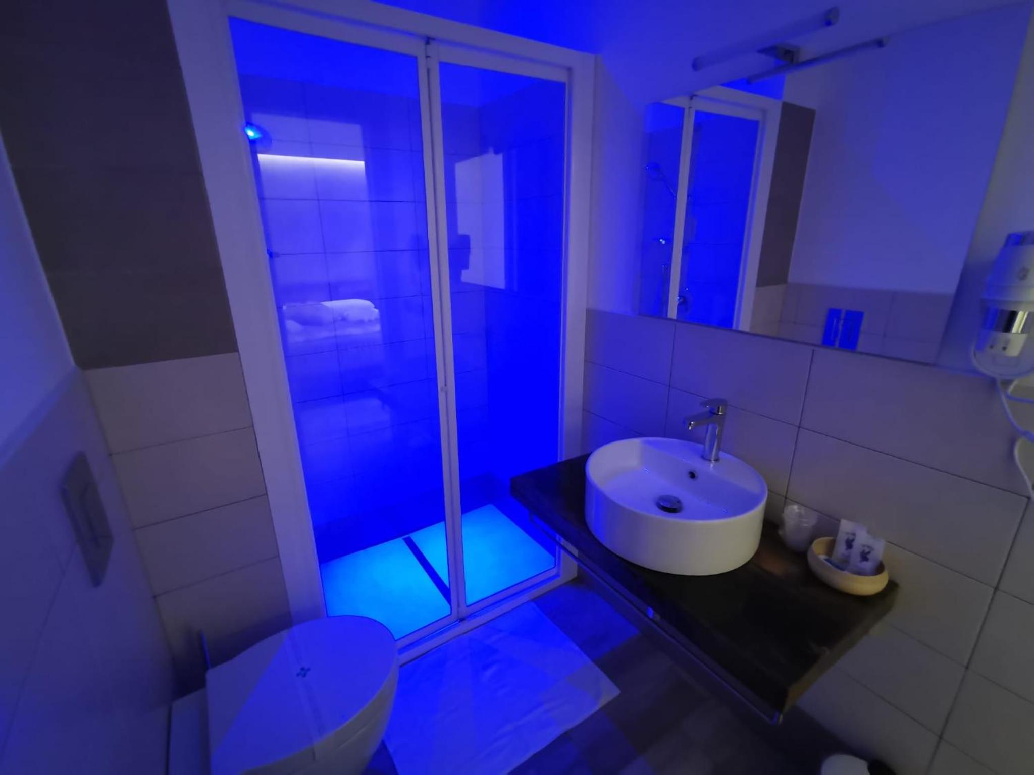 One-Bedroom Apartment - Photo 16
