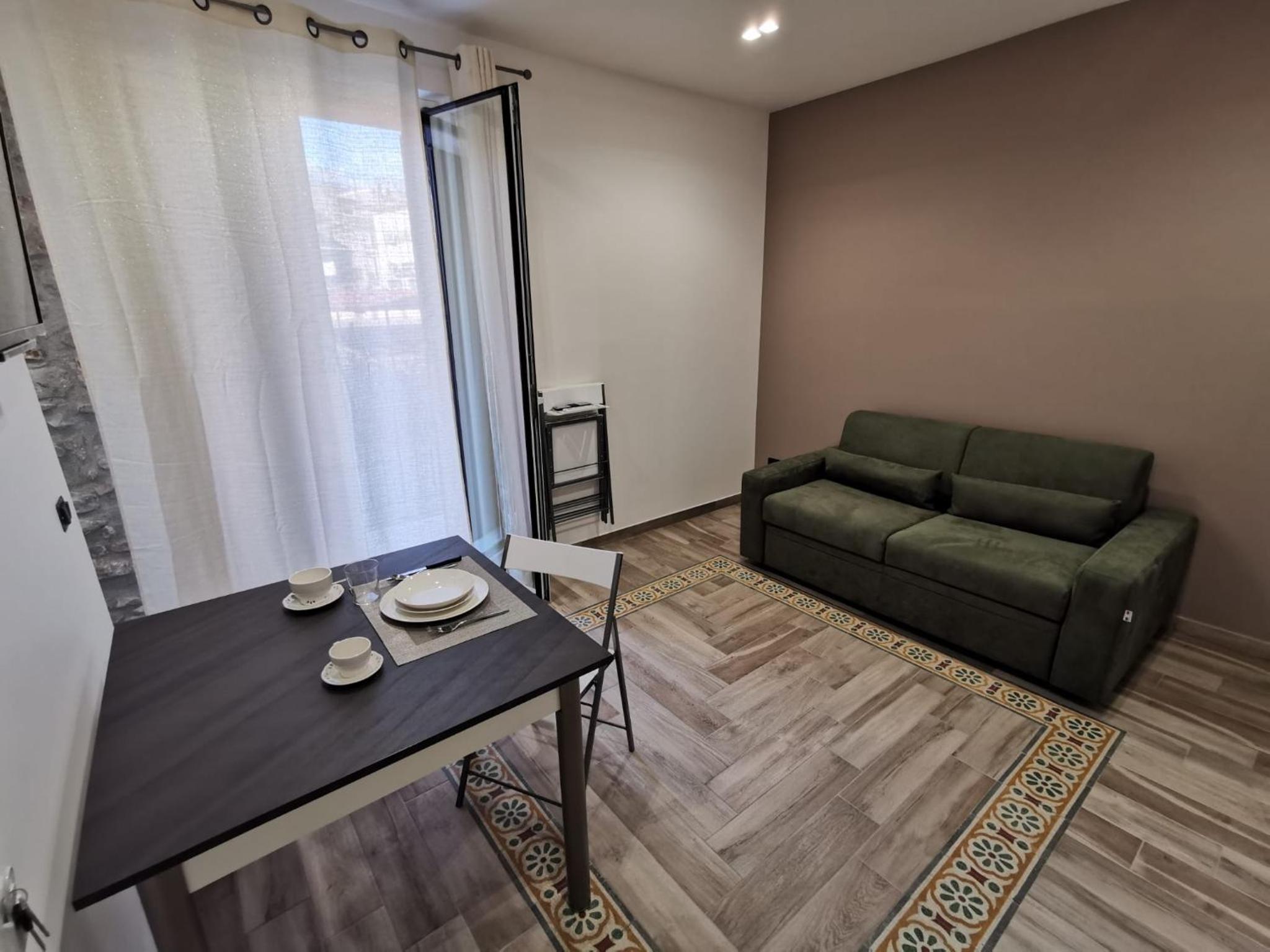 One-Bedroom Apartment - Photo 18