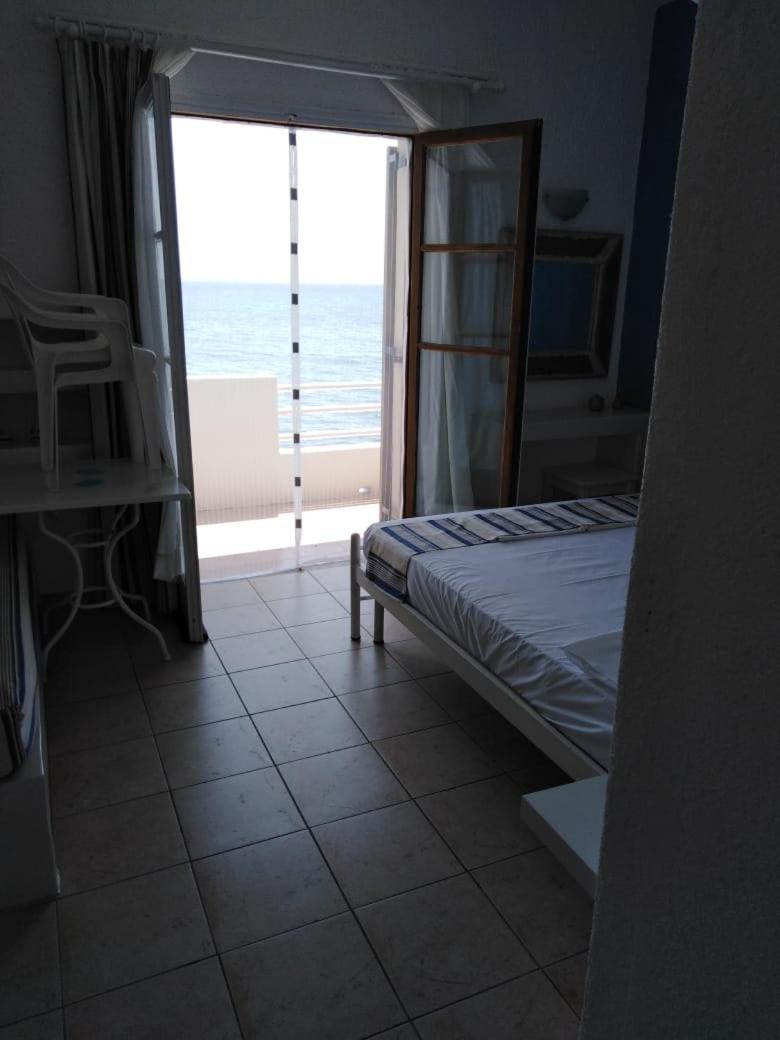 Double Room with Sea View photo 3