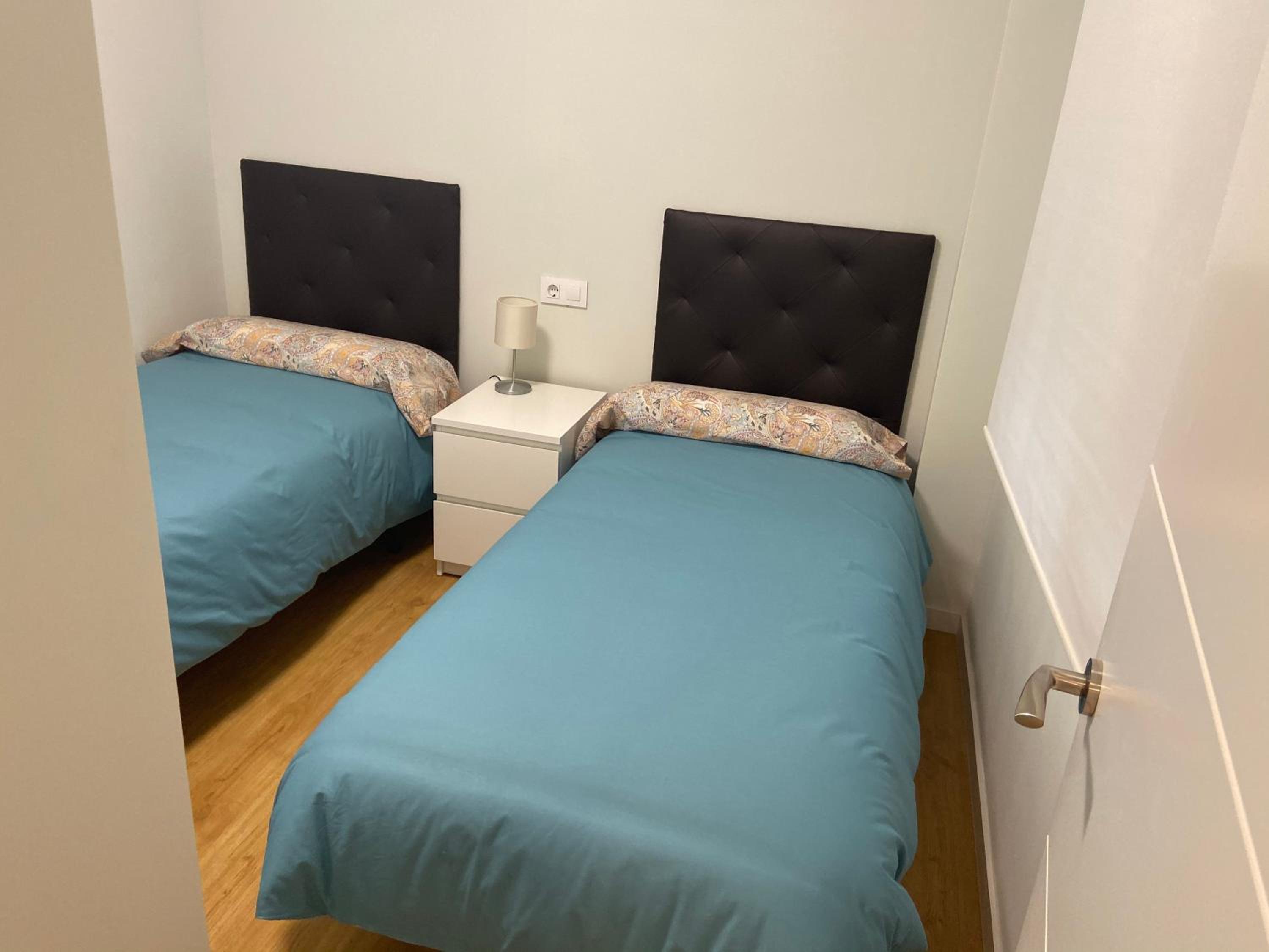 Three-Bedroom Apartment - Photo 5