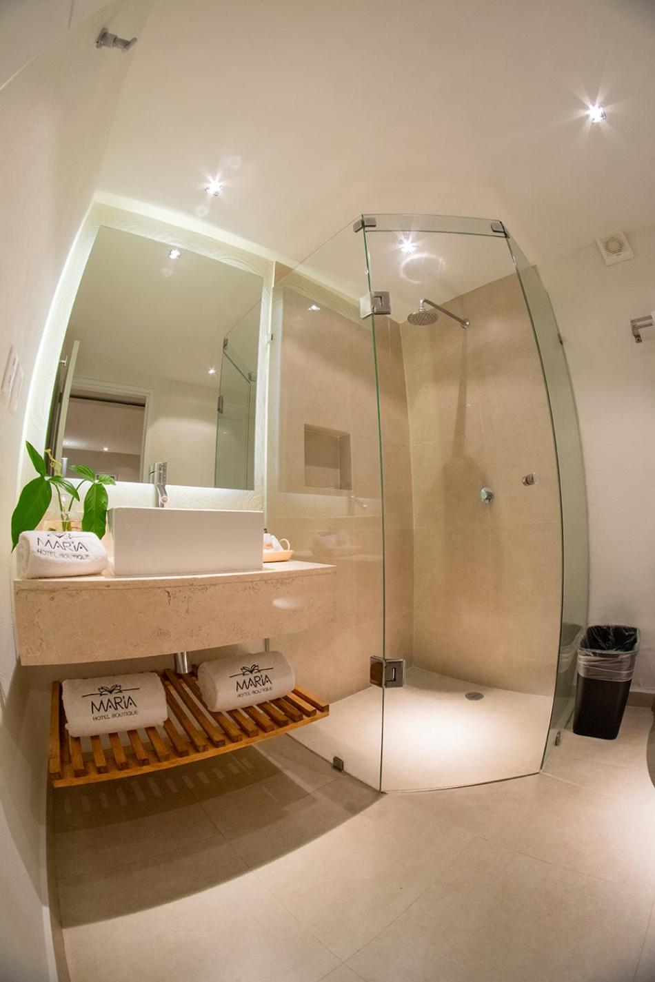 Junior Suite - Photo 17
