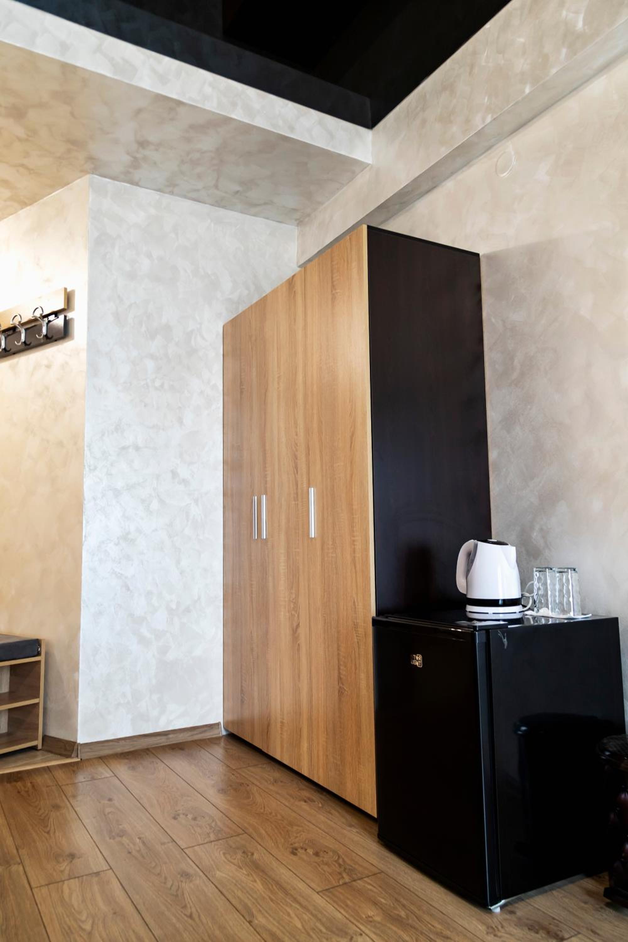 Twin Room with Balcony - Photo 2