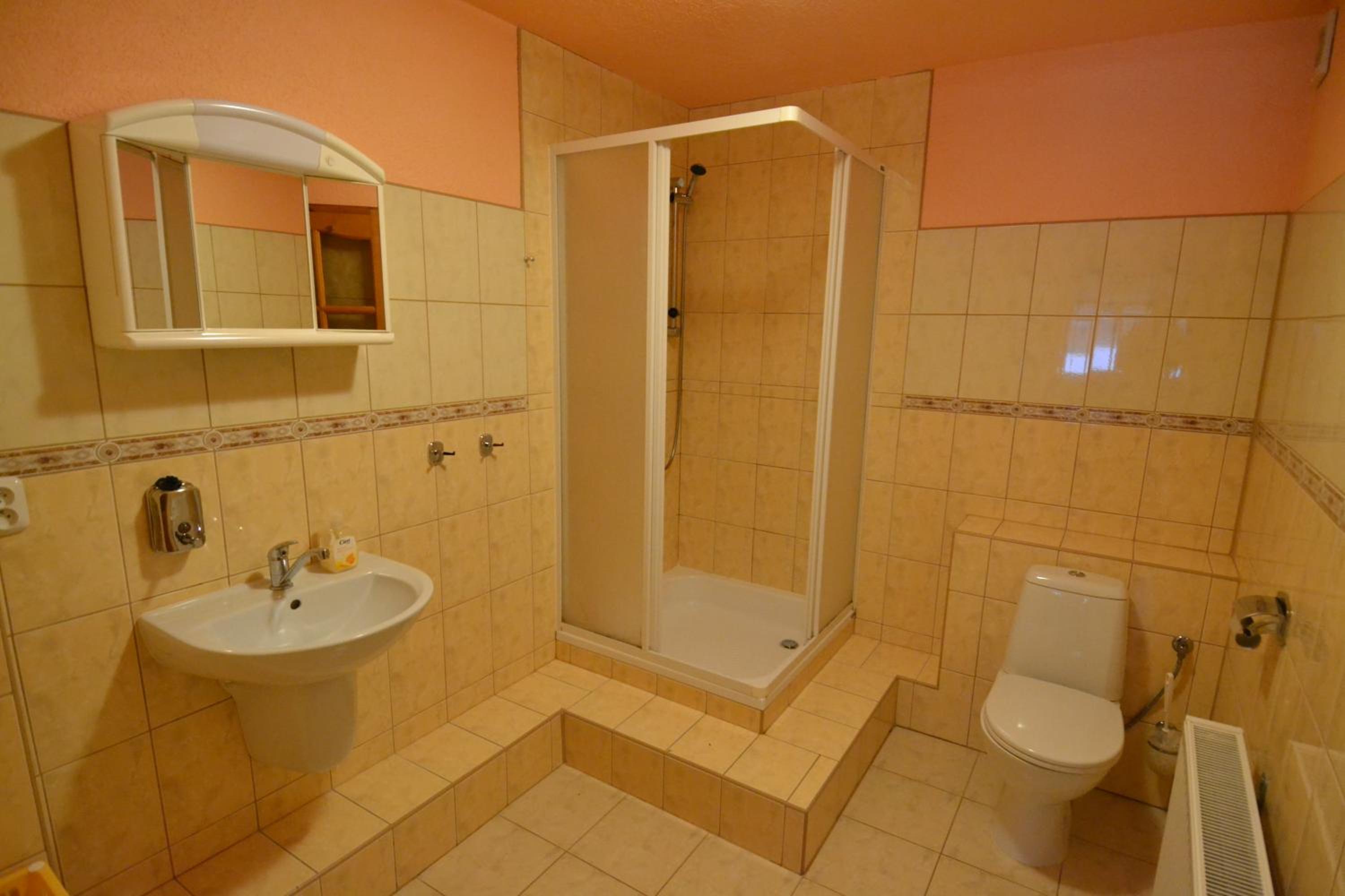 Triple Room with Private Bathroom photo 3