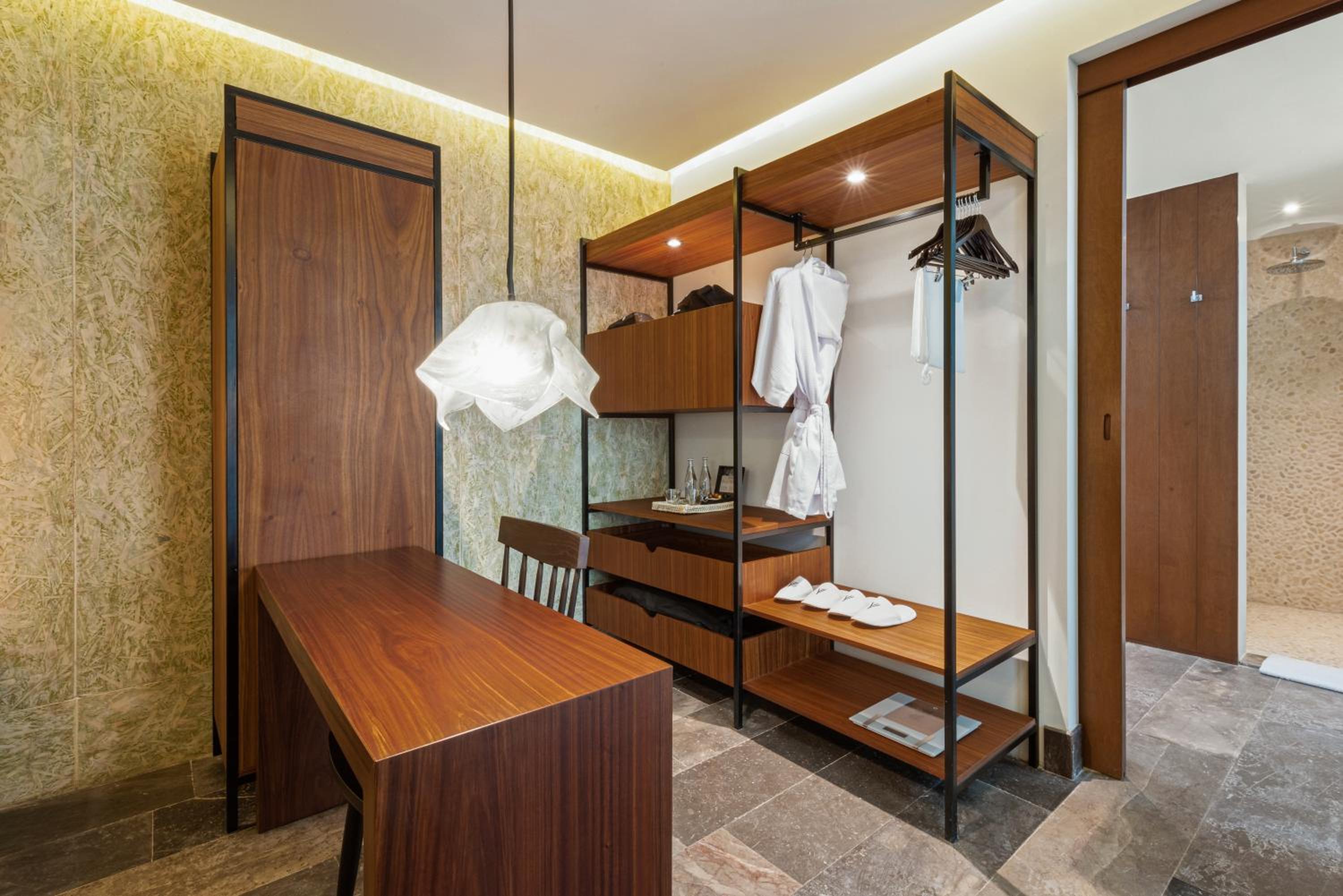 Junior Suite King - Photo 3