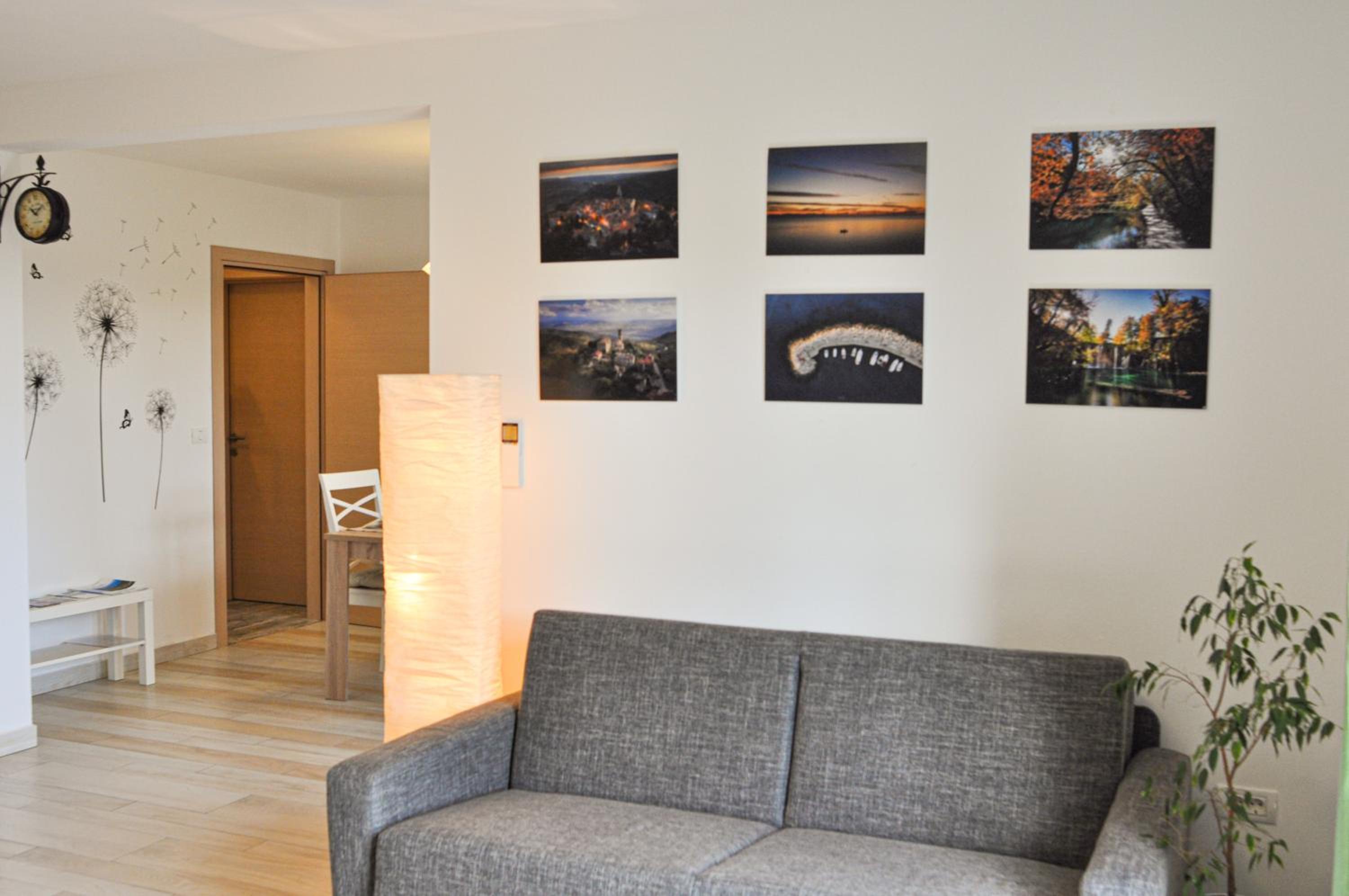 Apartment with Garden View