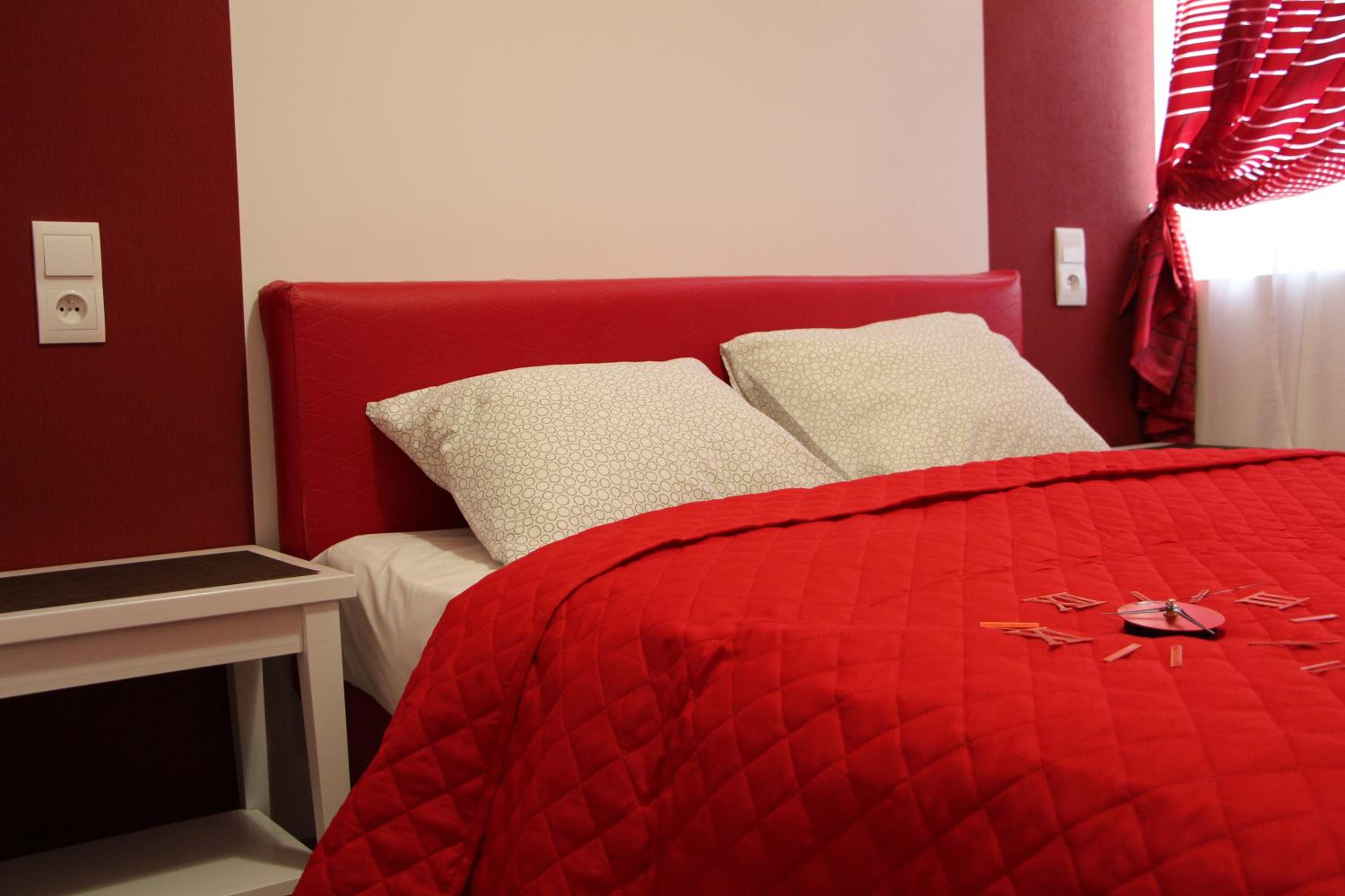 Double Room - Photo 7