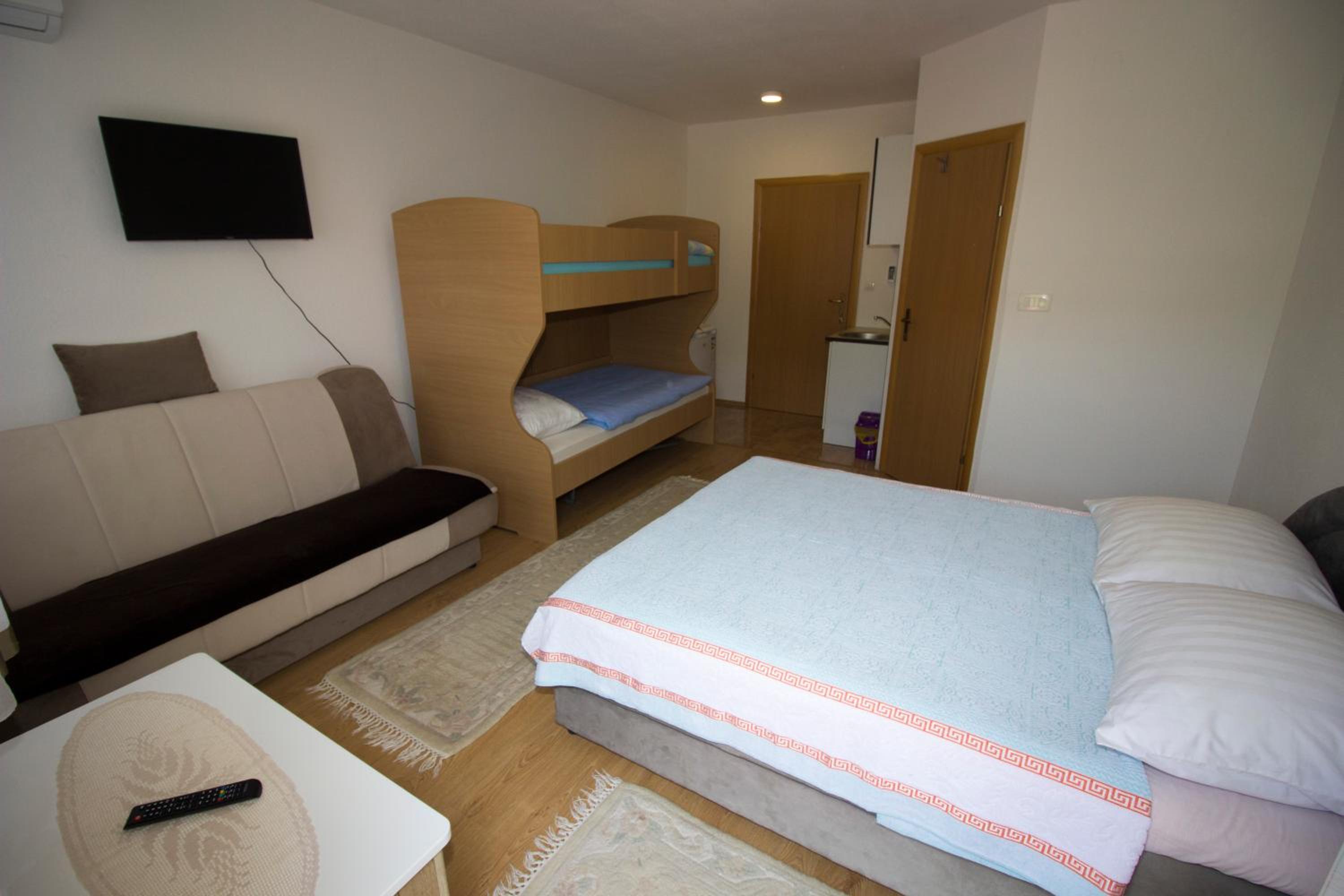 Quadruple Room with Garden View