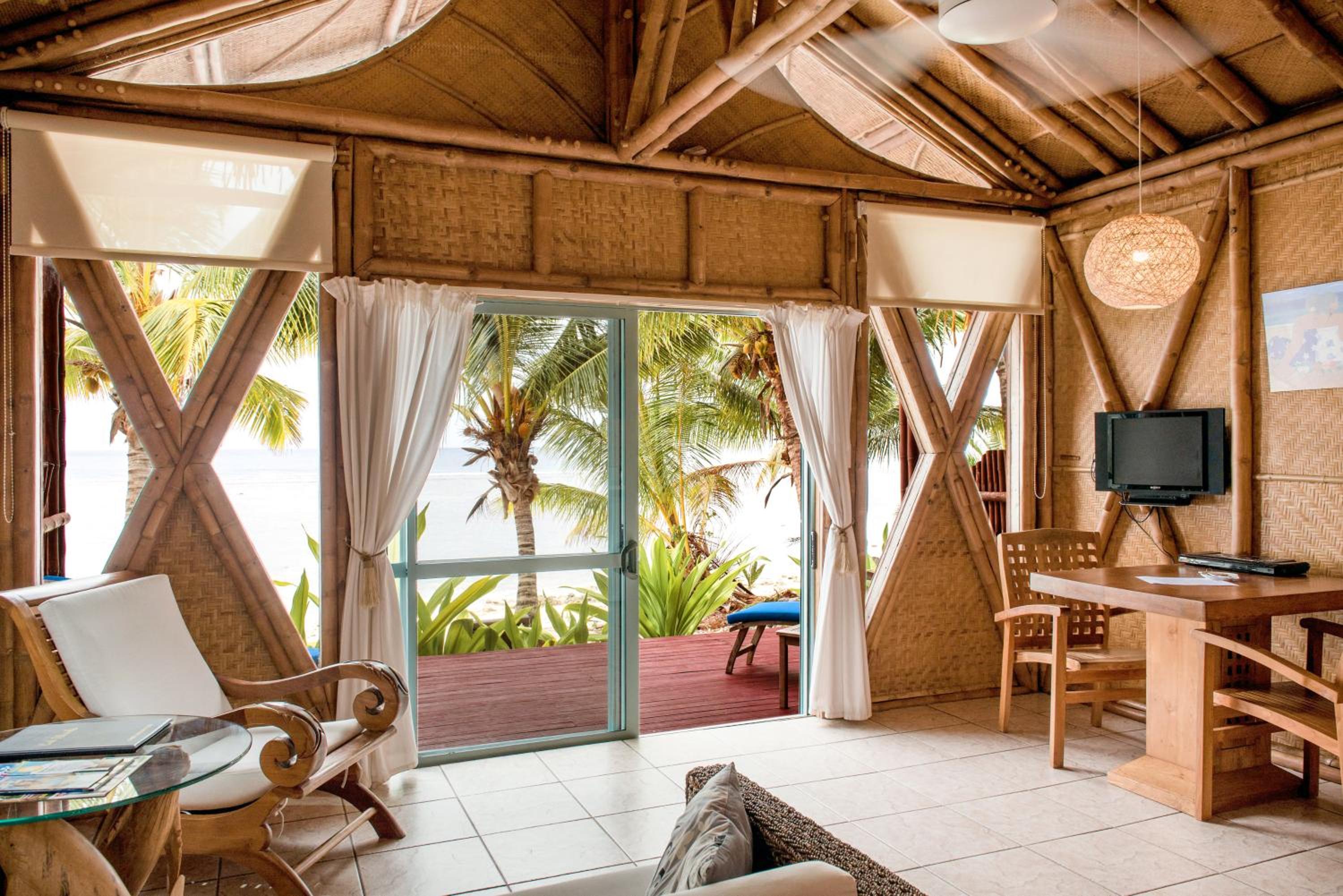 Absolute Beach Front Bungalow photo 1