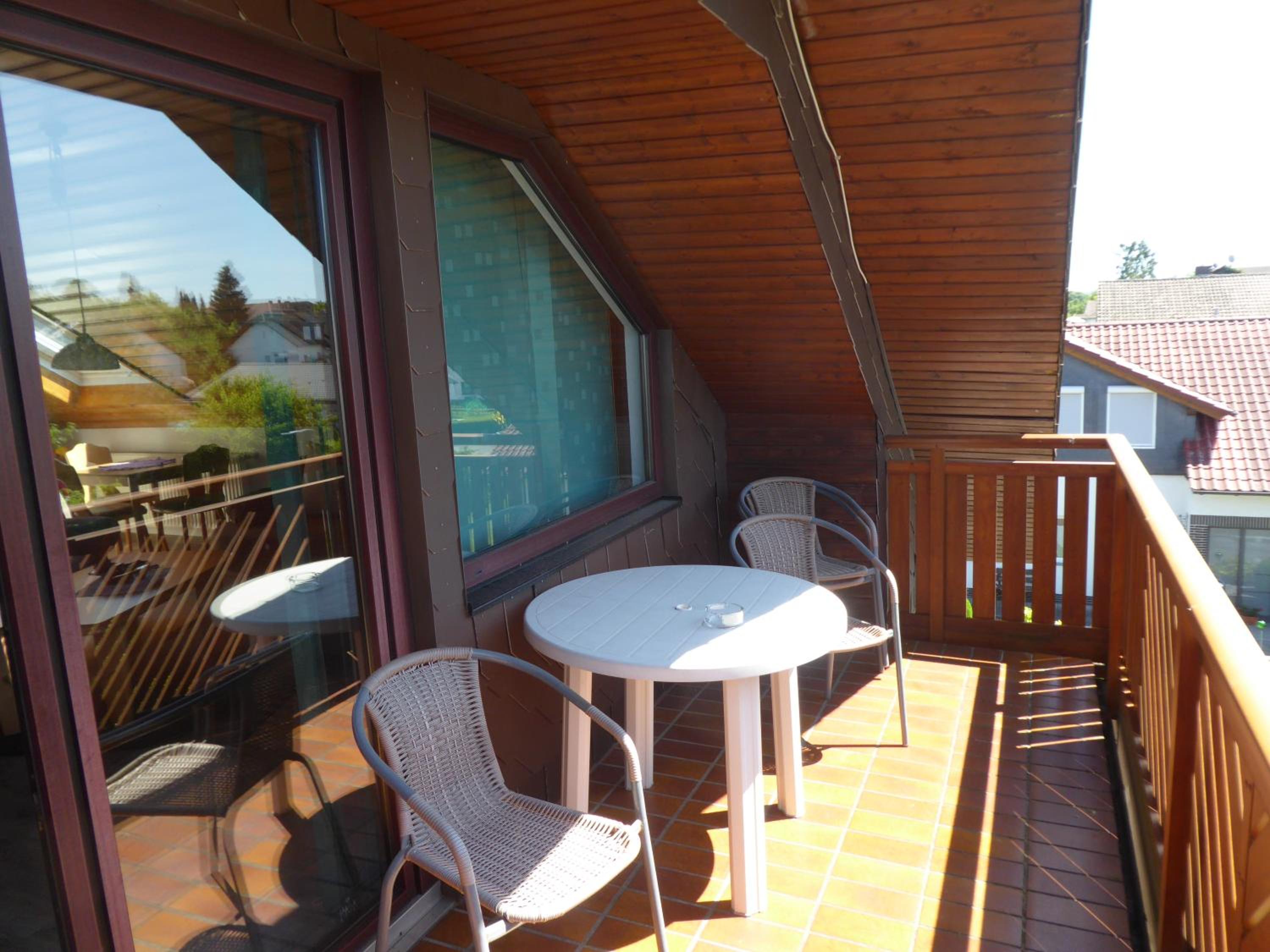 Studio with Balcony photo 2