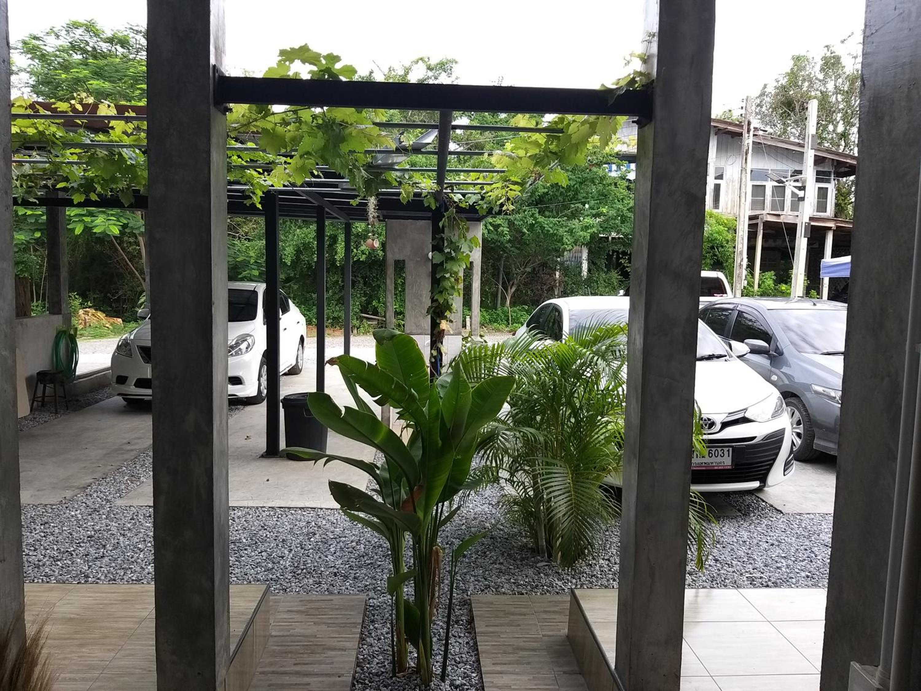 Deluxe Double Room with Balcony photo 2