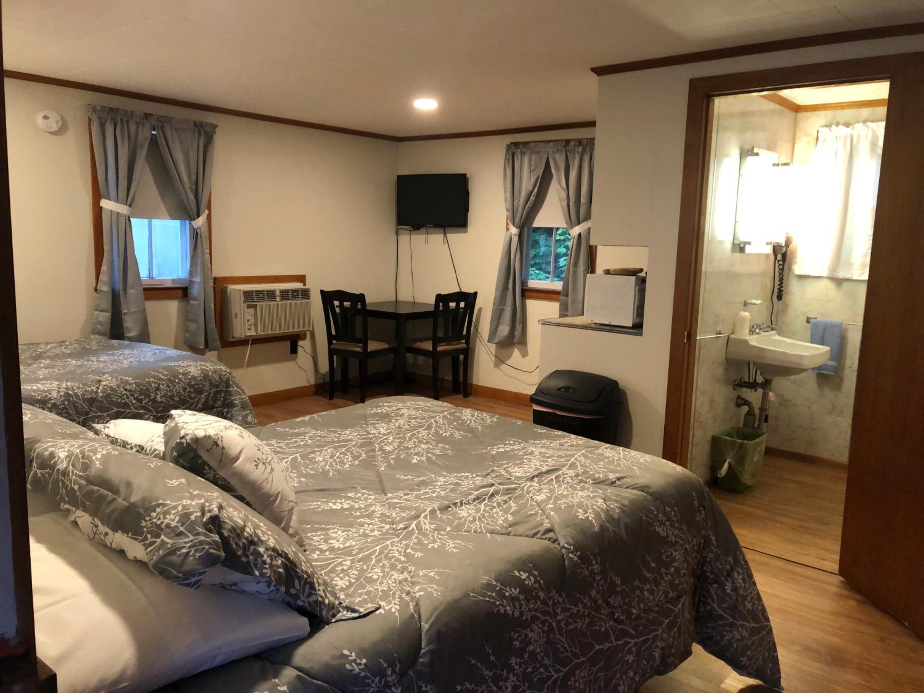 Room 11B - Duplex Cabin - Photo 1