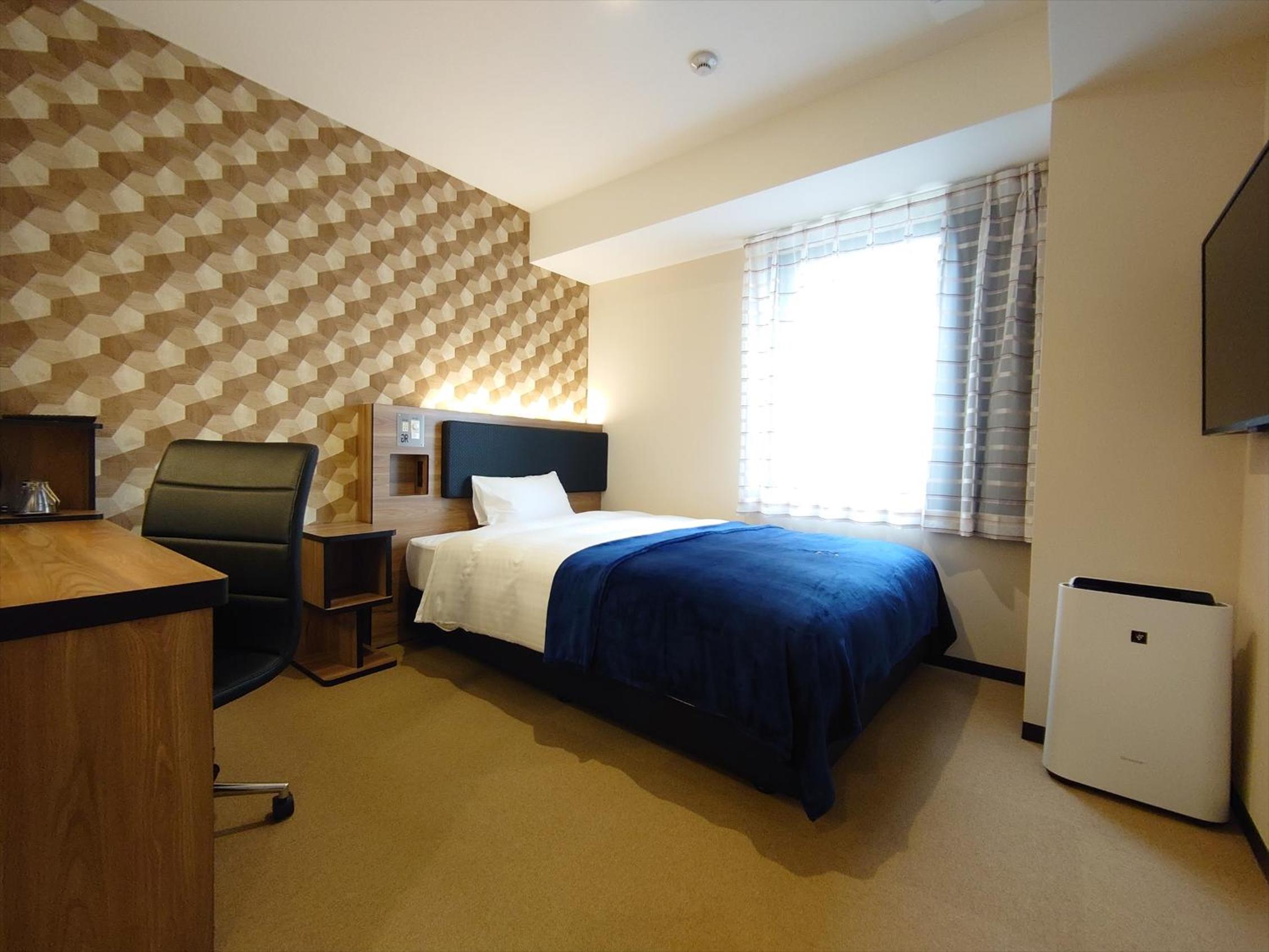 Single Room - Non-Smoking - Photo 14