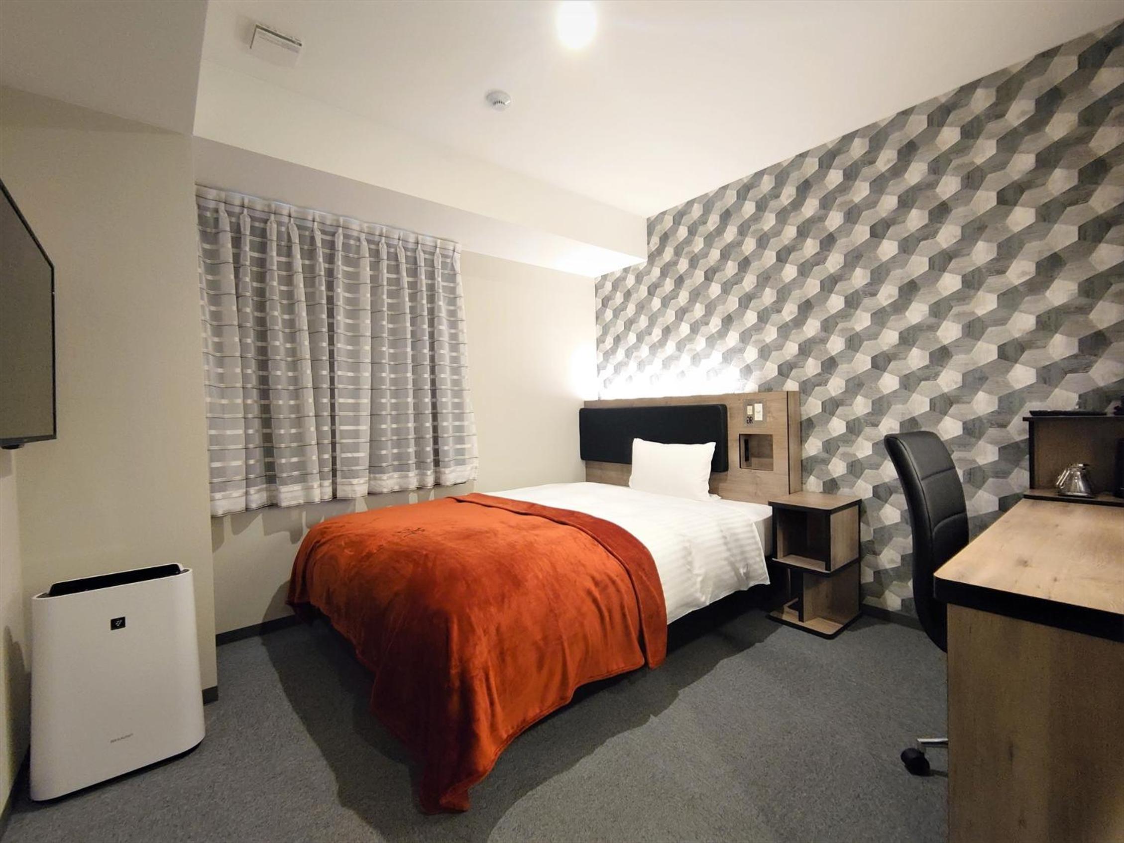 Single Room - Non-Smoking - Photo 6