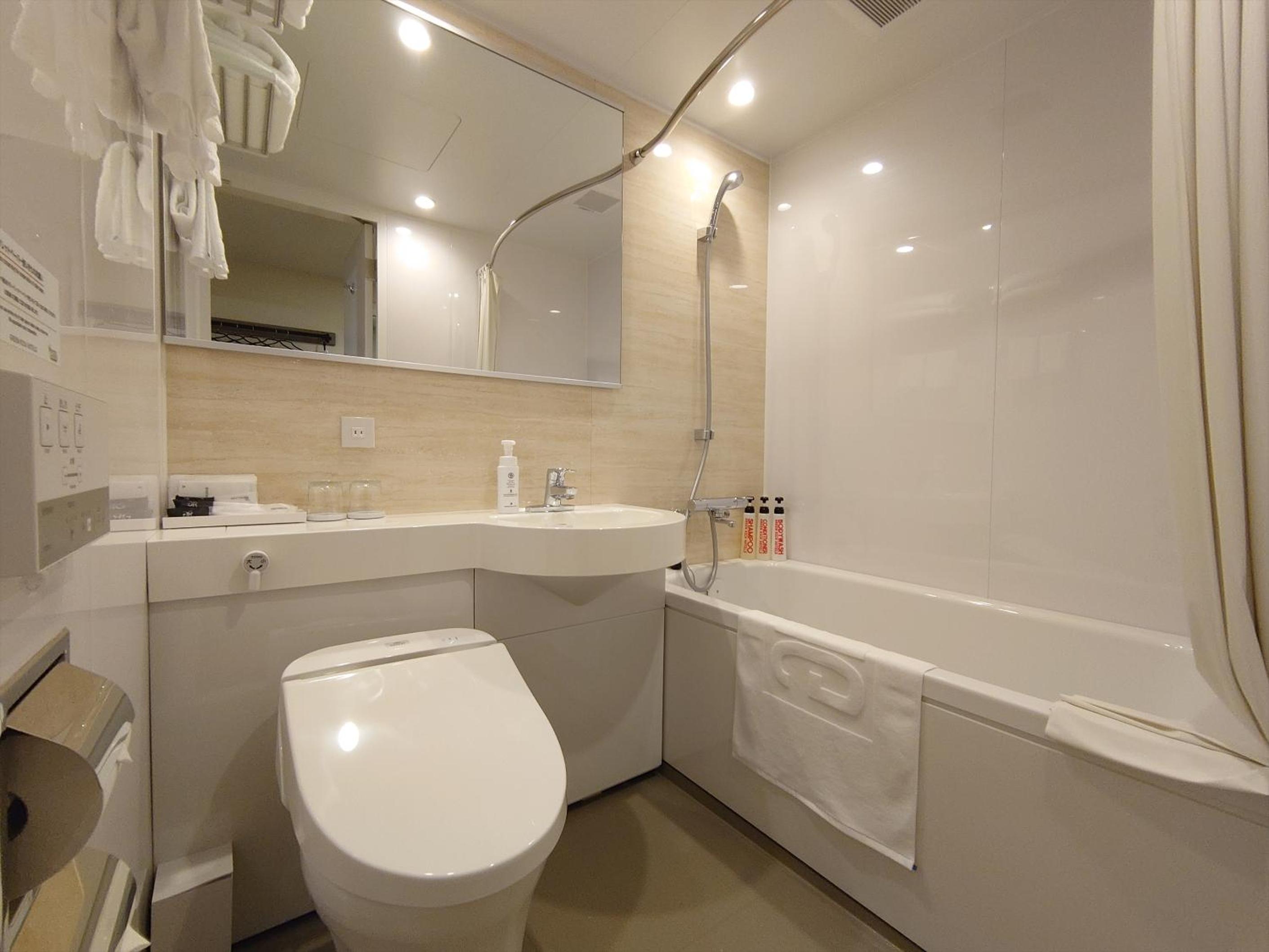 Standard Twin Room - Non-Smoking - Photo 11