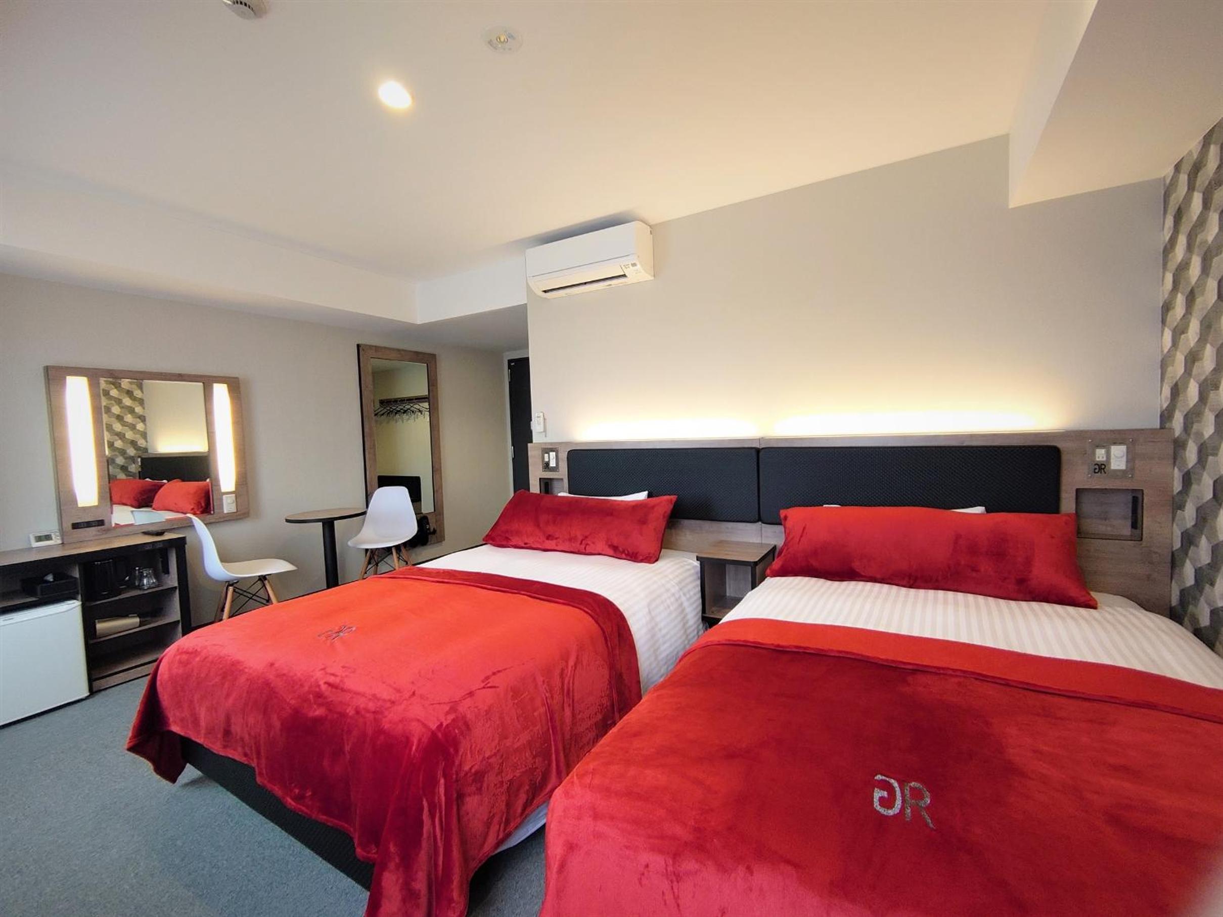 Premium Twin Room - Non-Smoking - Photo 9