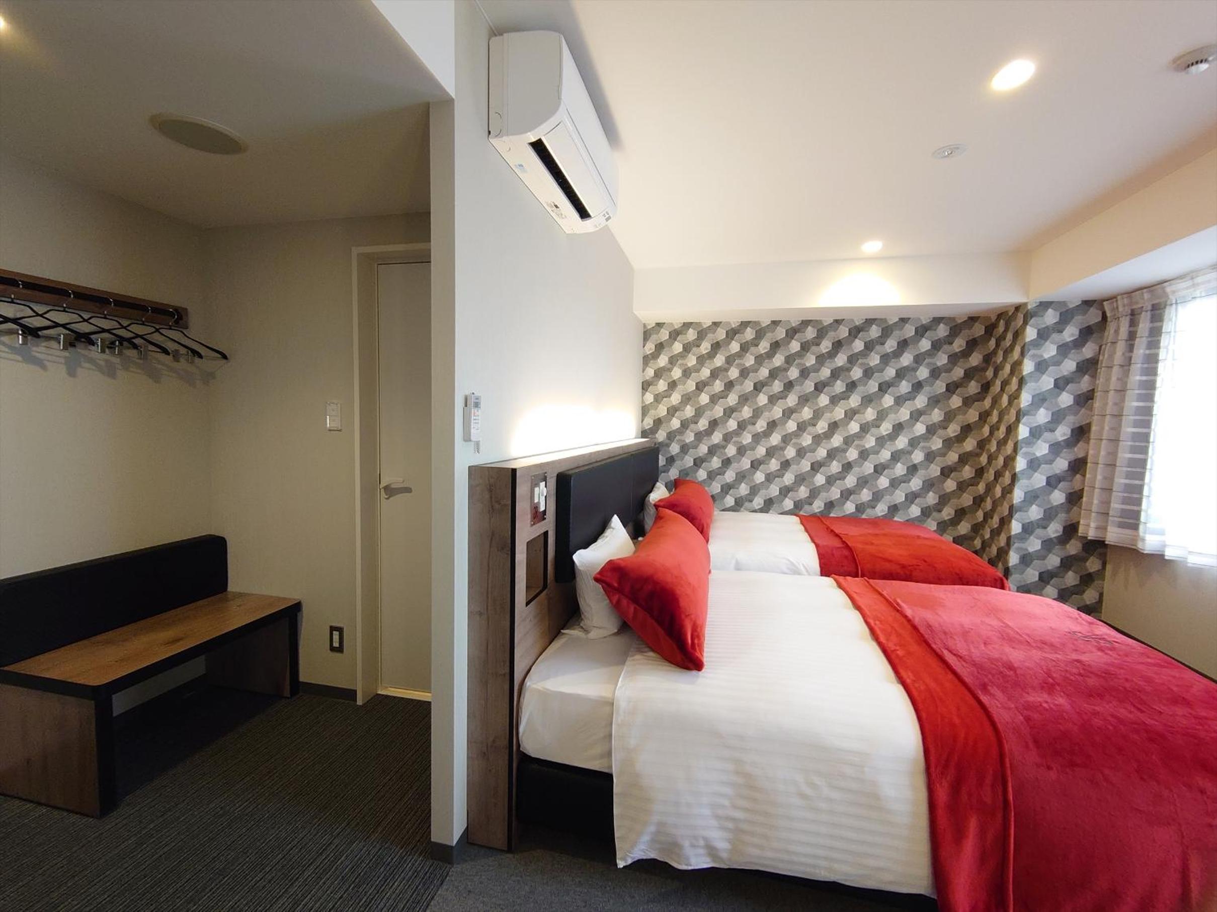 Premium Twin Room - Non-Smoking - Photo 7