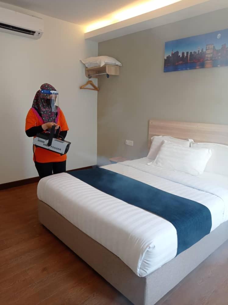 Deluxe Single Room (Luggage Elevator Only)