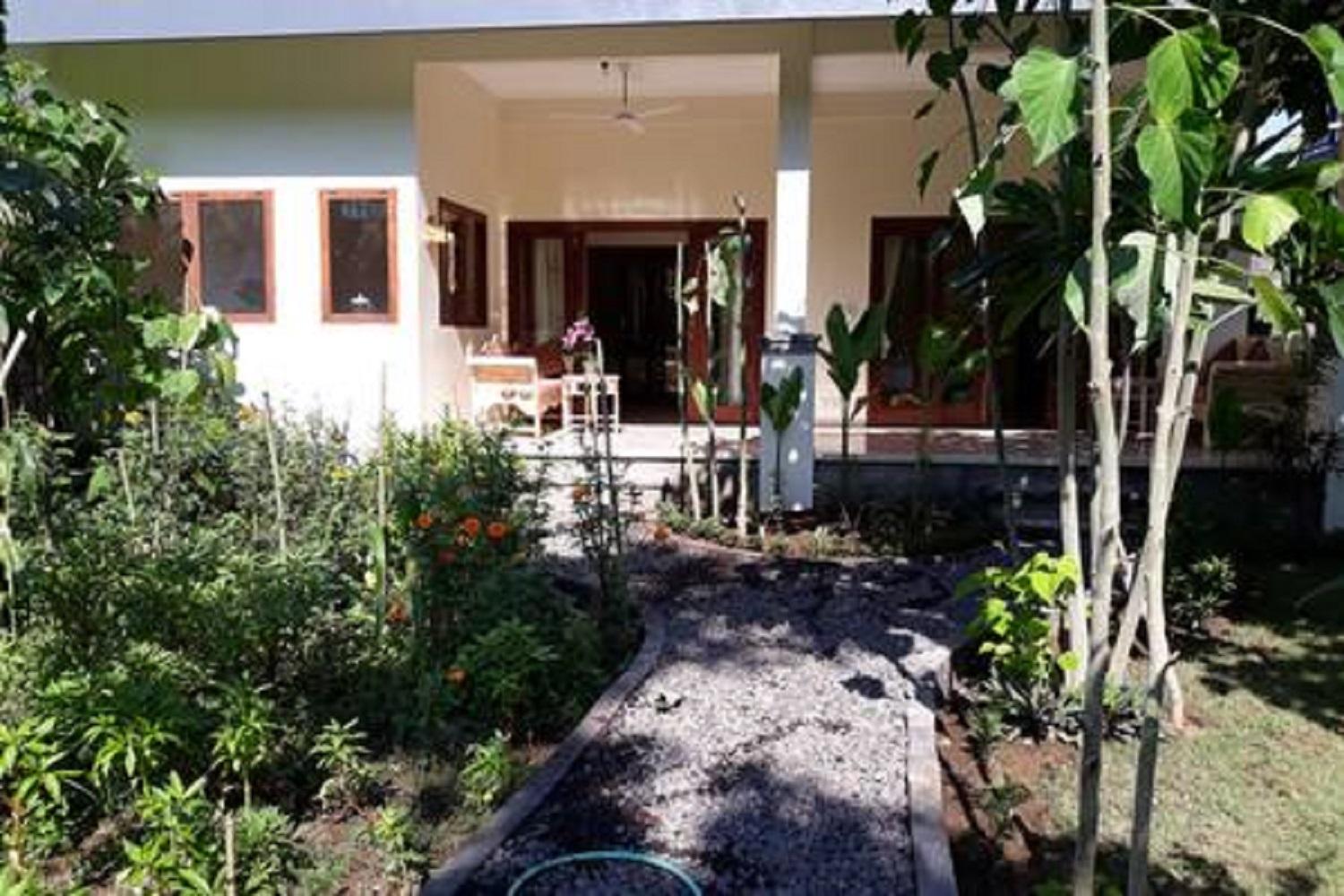 Villa with Garden View - Photo 12