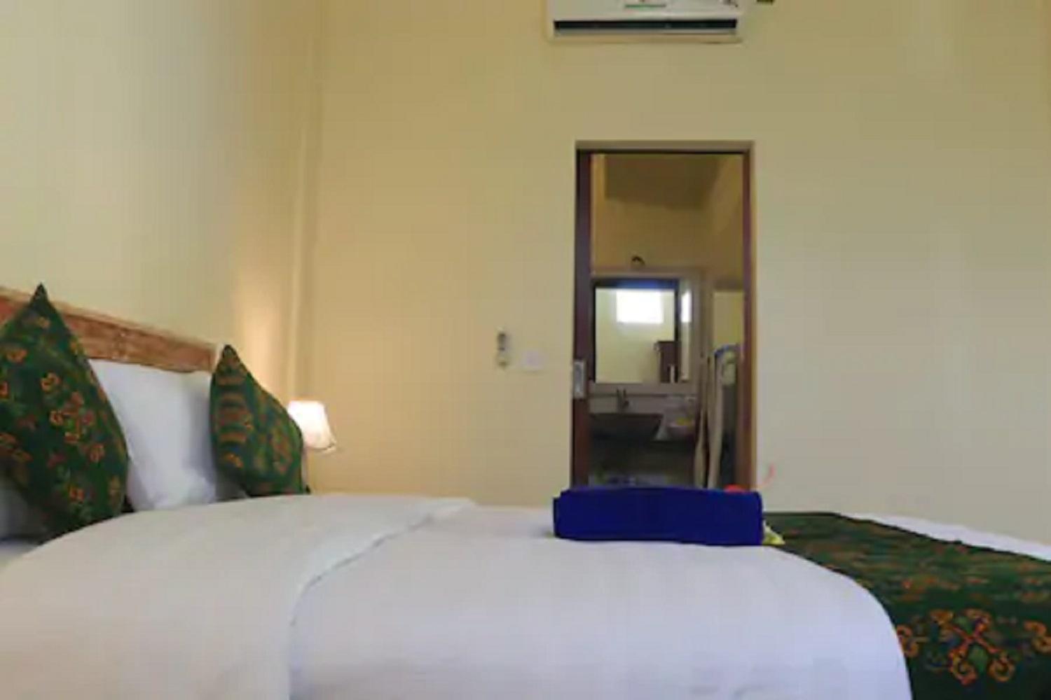Villa with Garden View - Photo 6