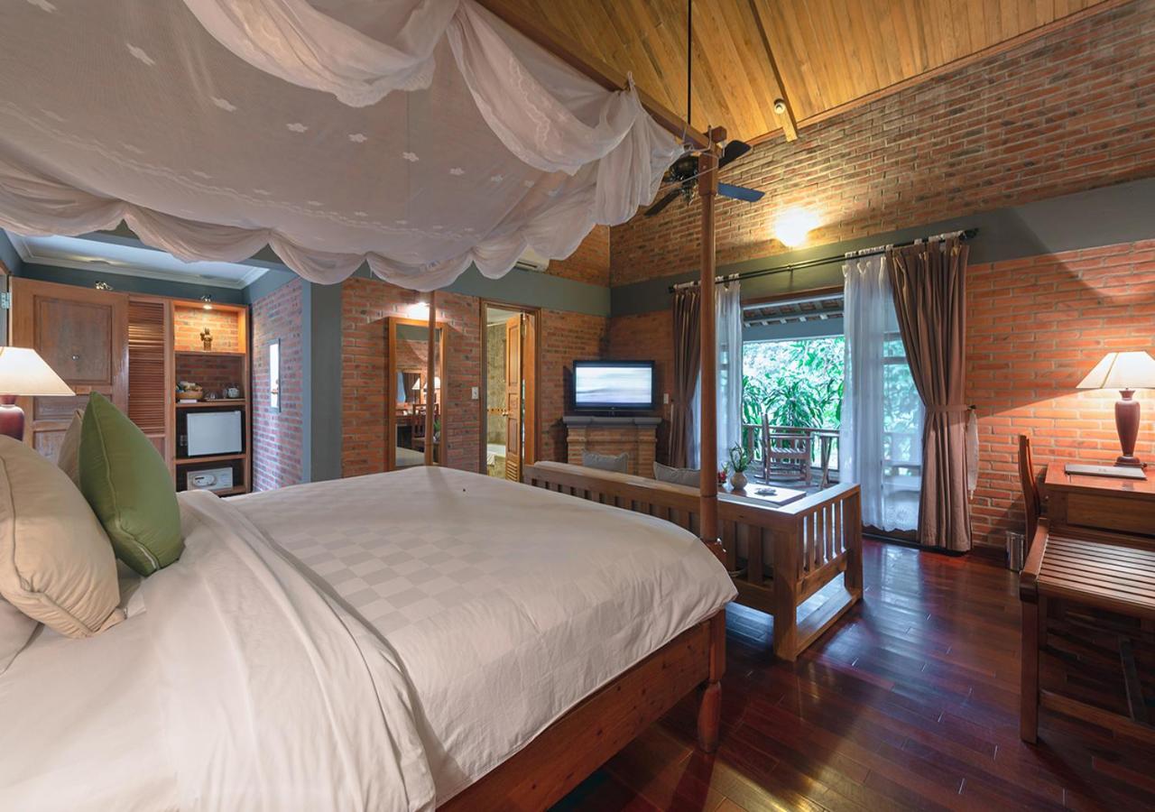 Tropical Villa with Free Benefit & Spa