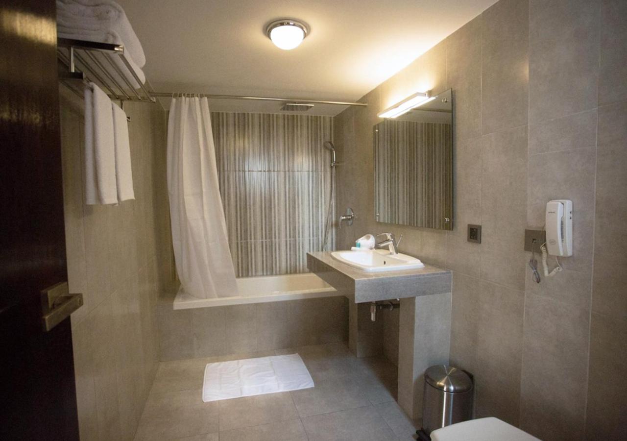 Deluxe Double Room - Photo 2