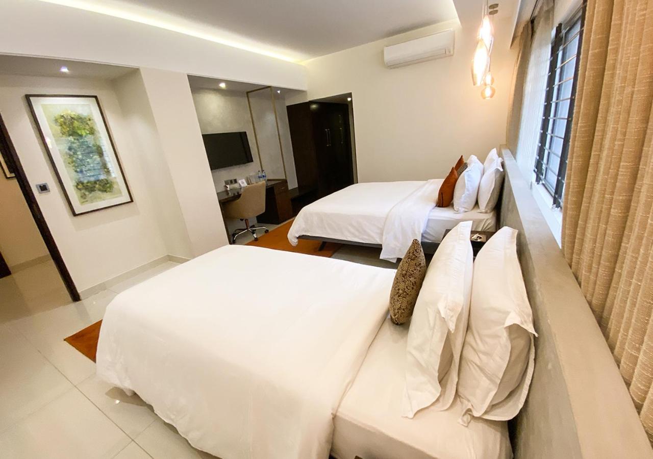 Deluxe Family Room - Photo 3