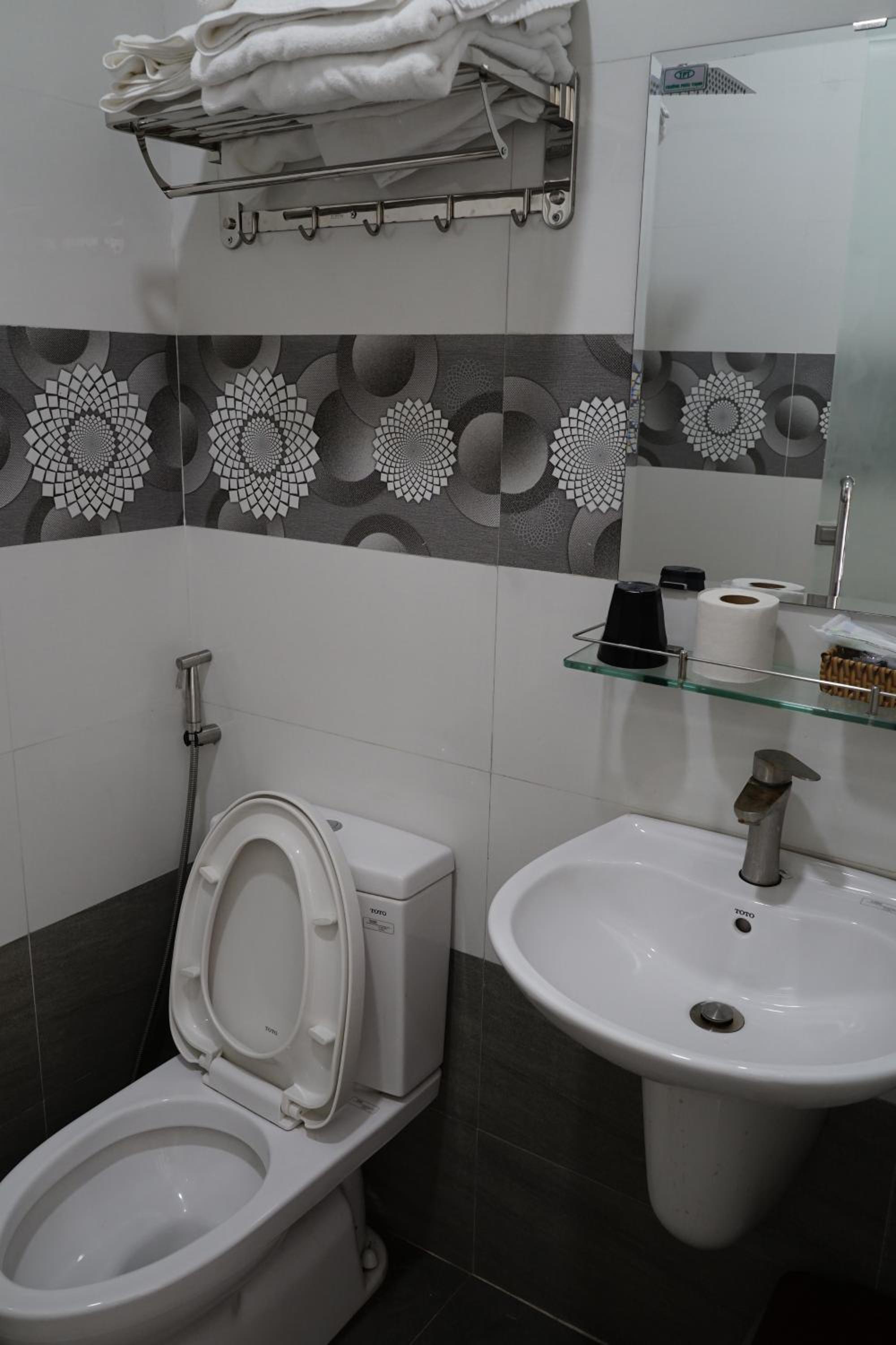 Standard Double Room photo 3