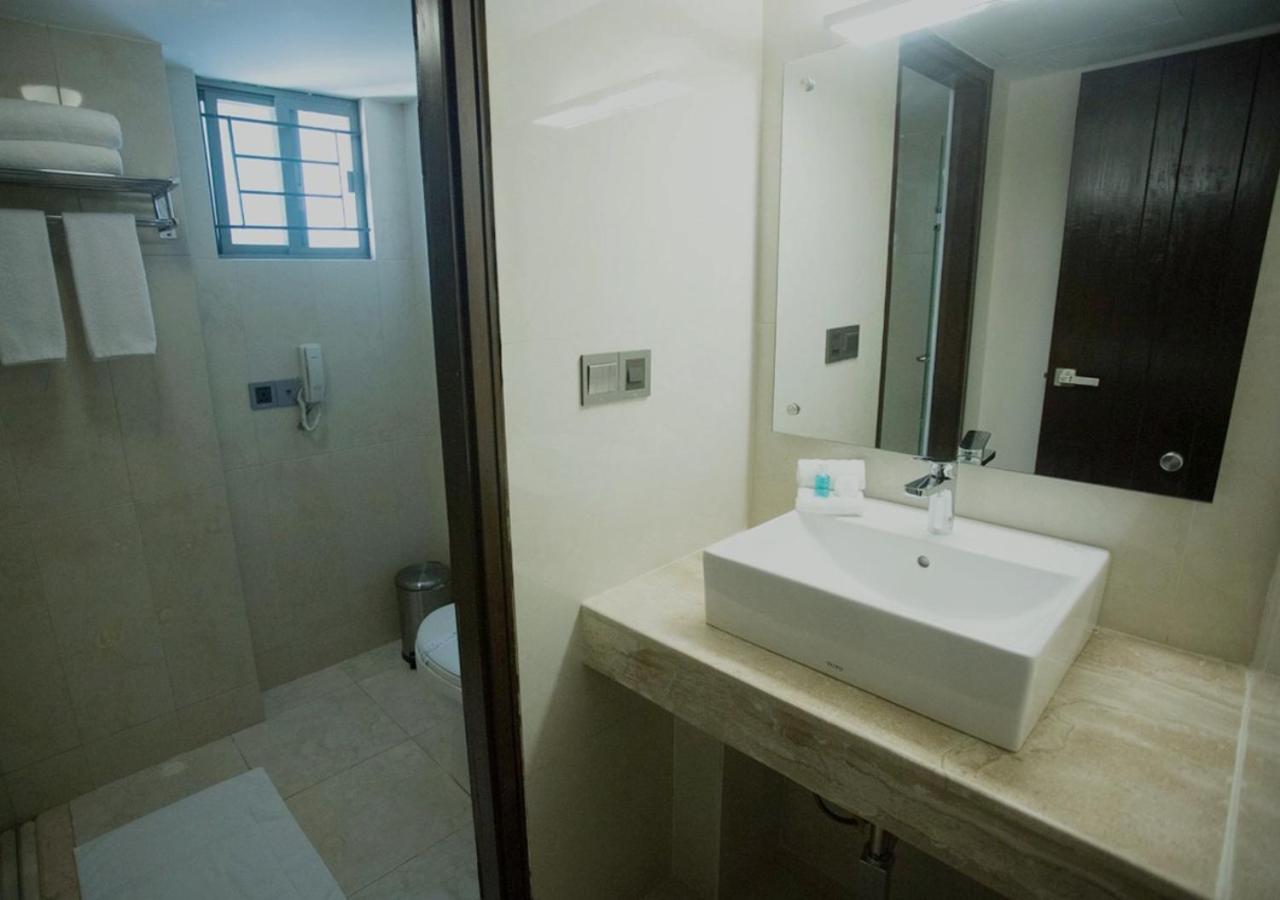 Deluxe Family Room - Photo 2