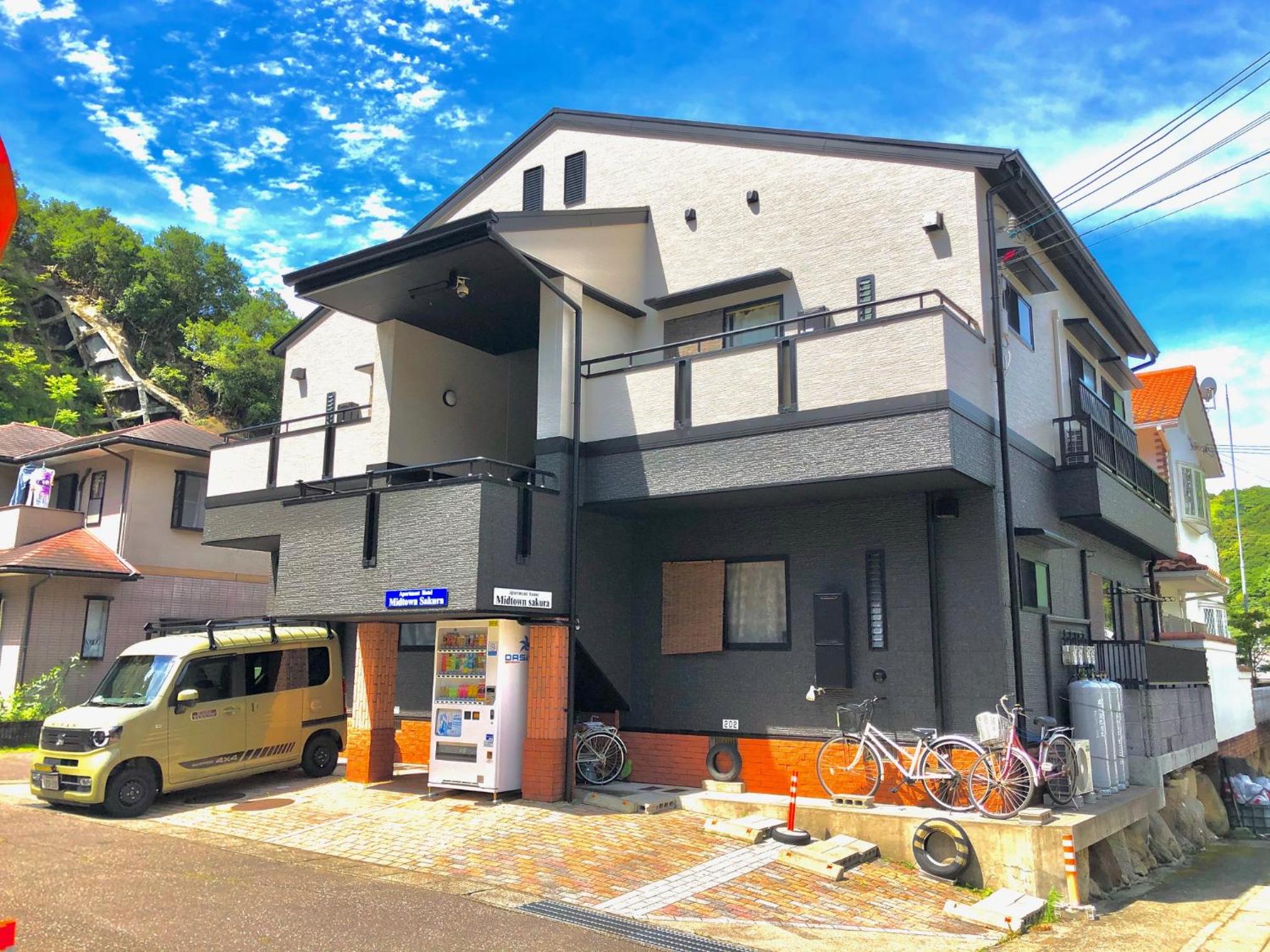 Apartment - Photo 2