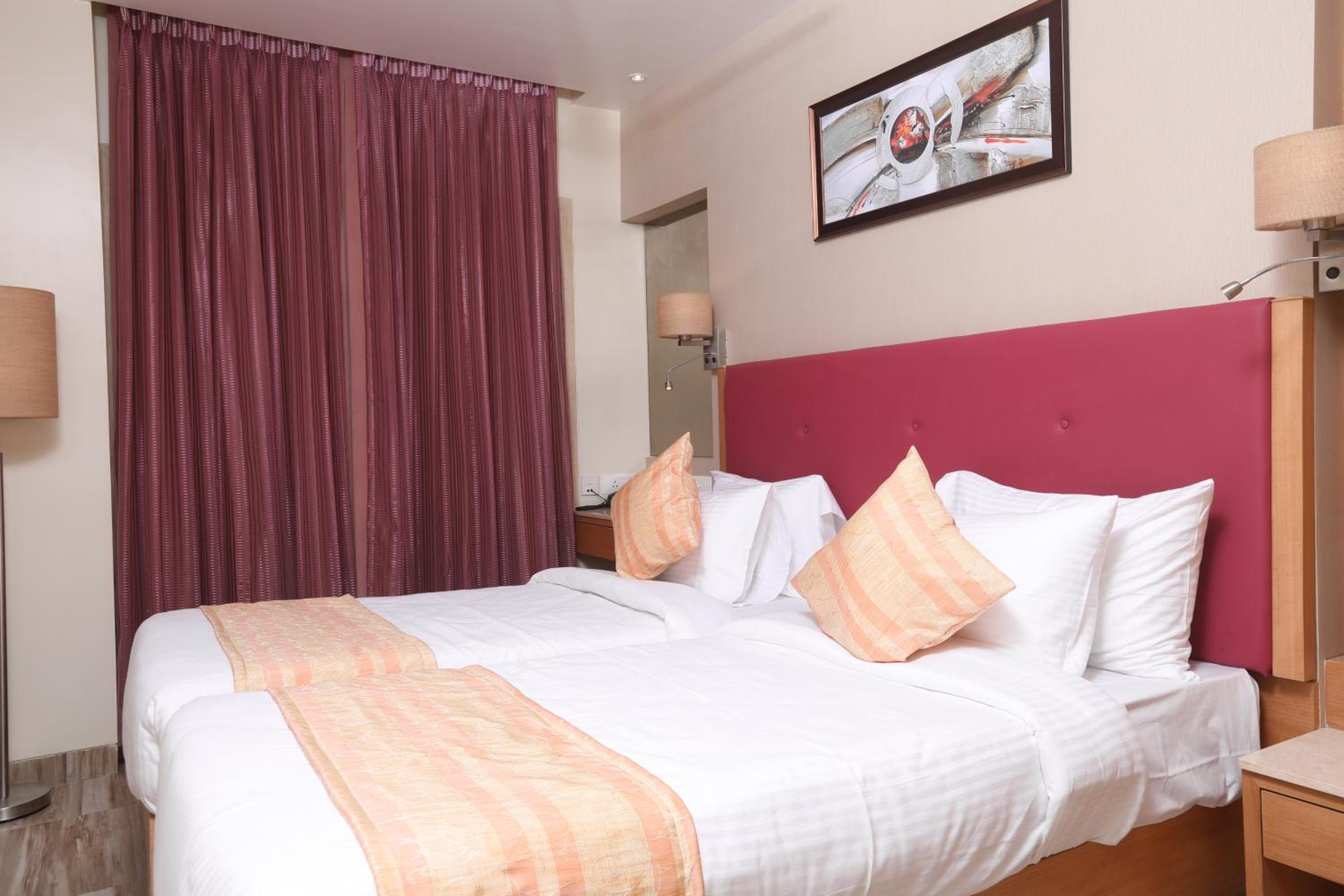 Deluxe Twin Room - Photo 5