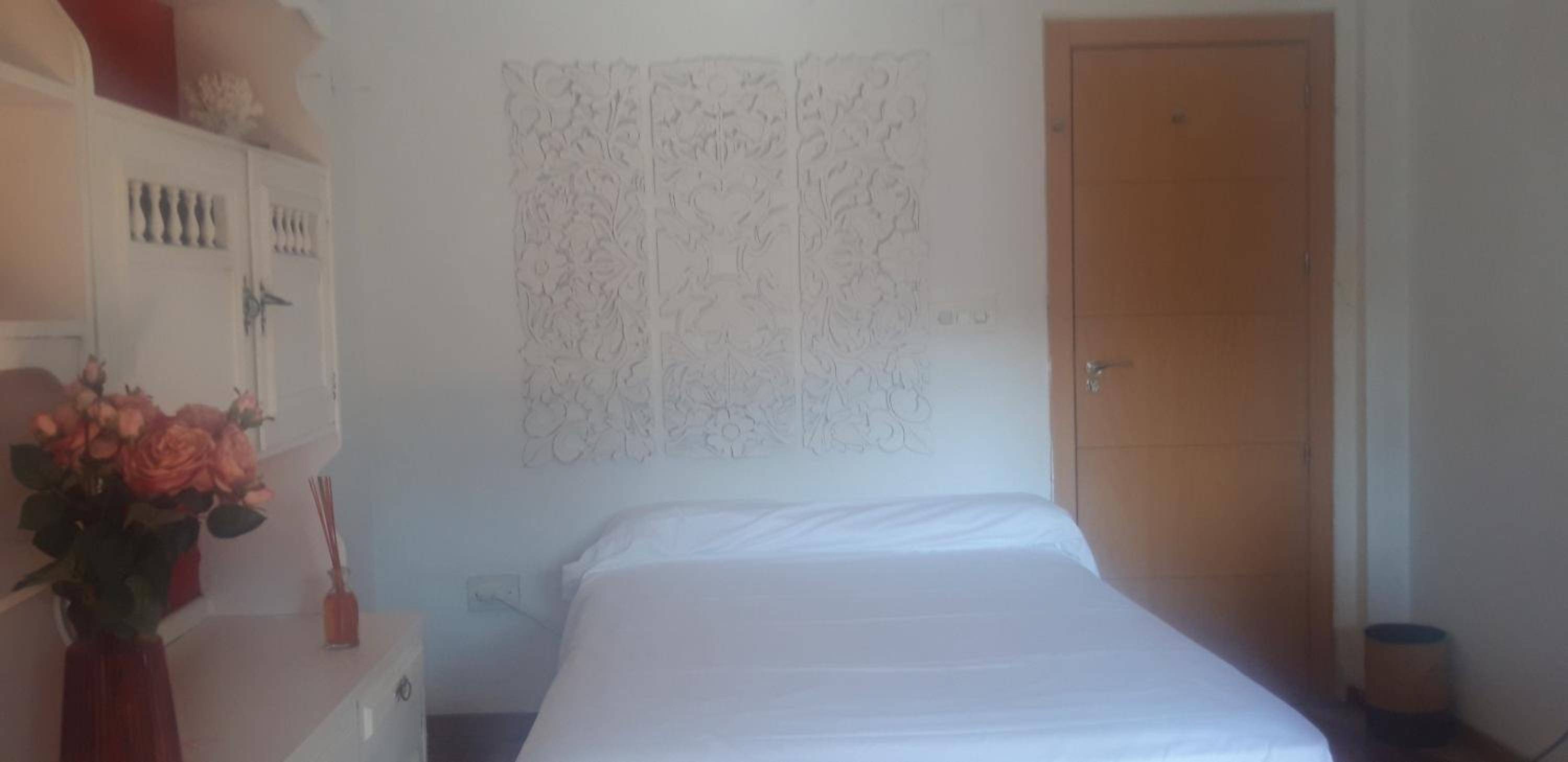 Habitación Doble con Vista al Parque y Baño Compartido