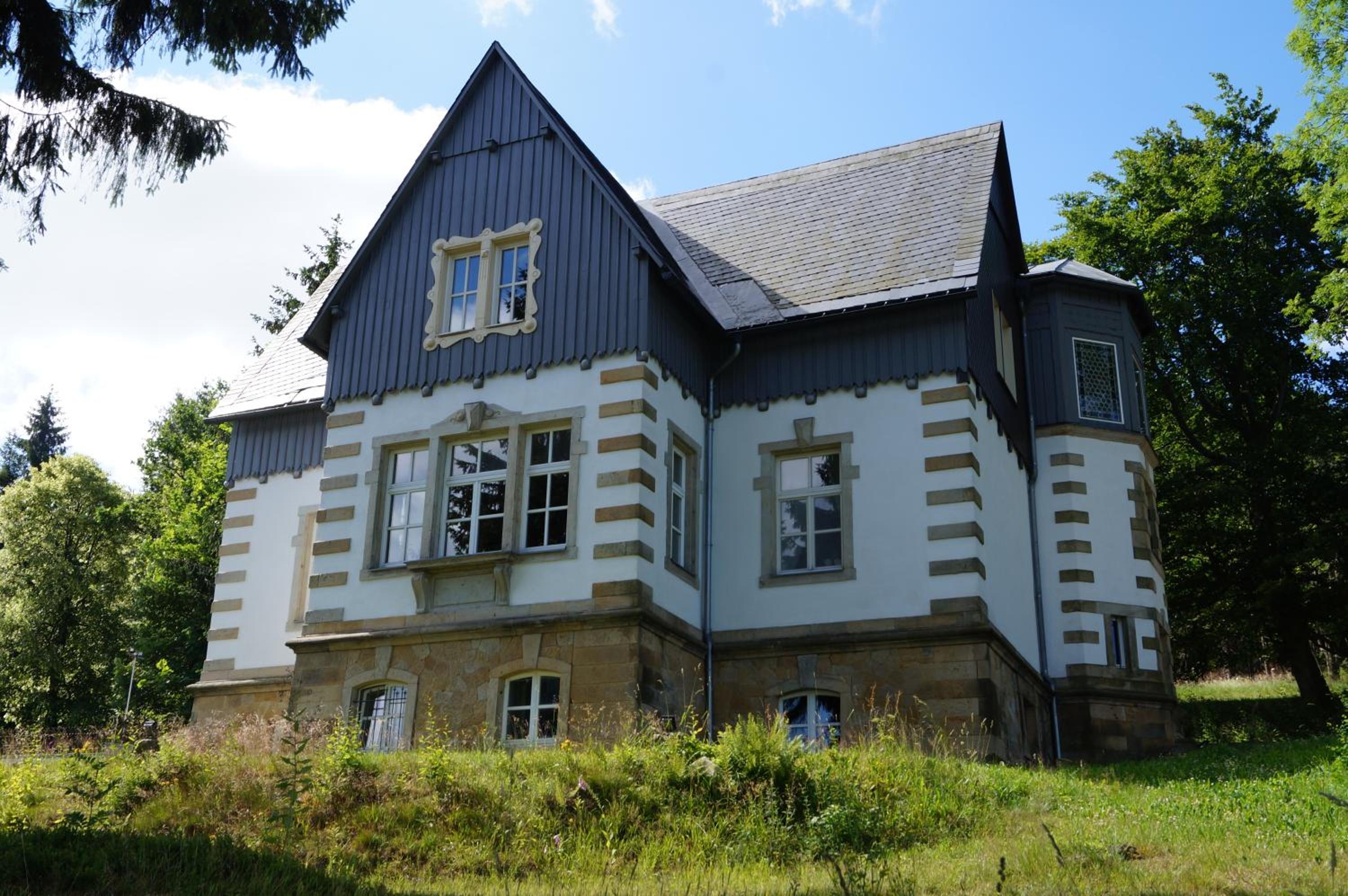 Villa photo 3