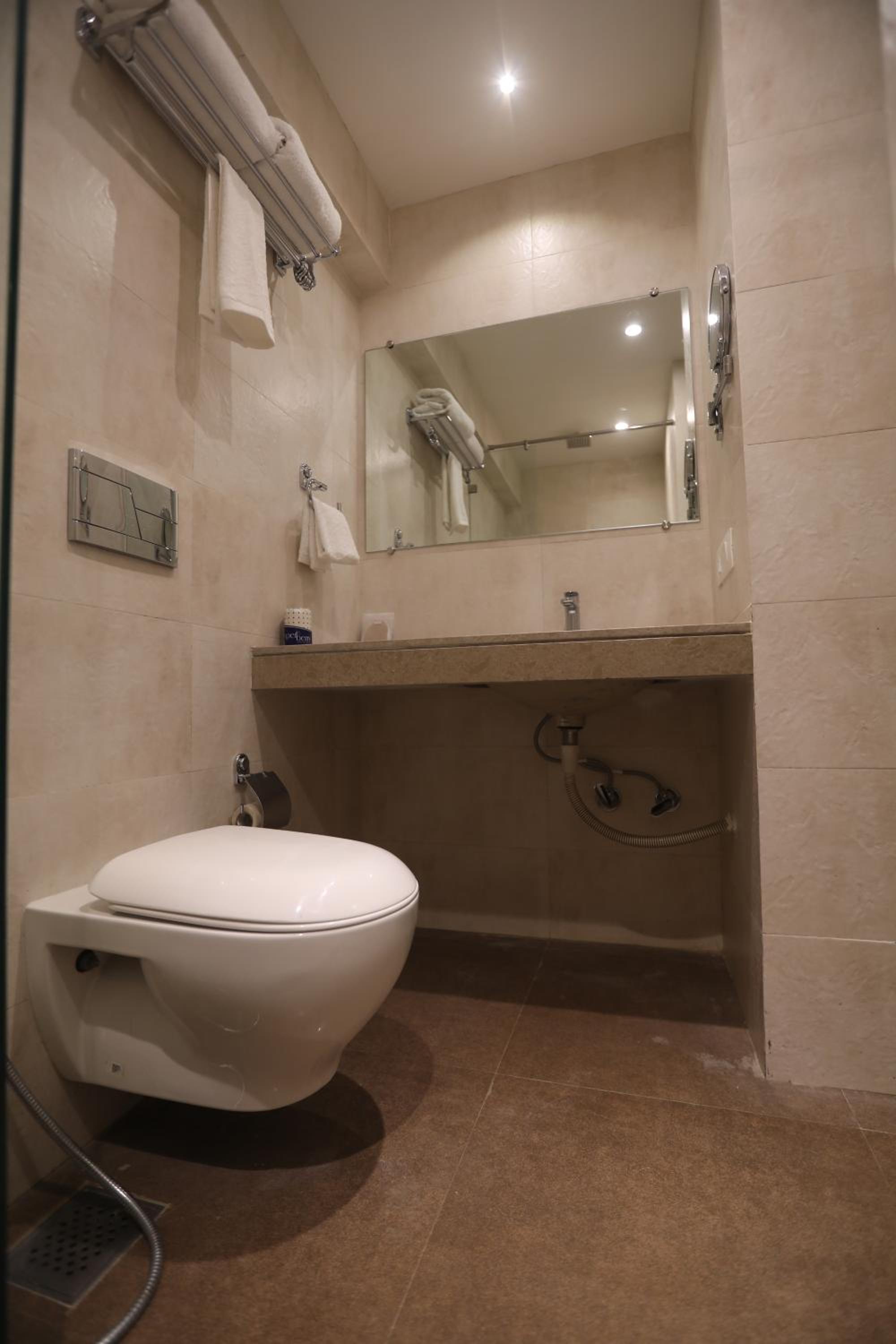  Executive King Room - Photo 4