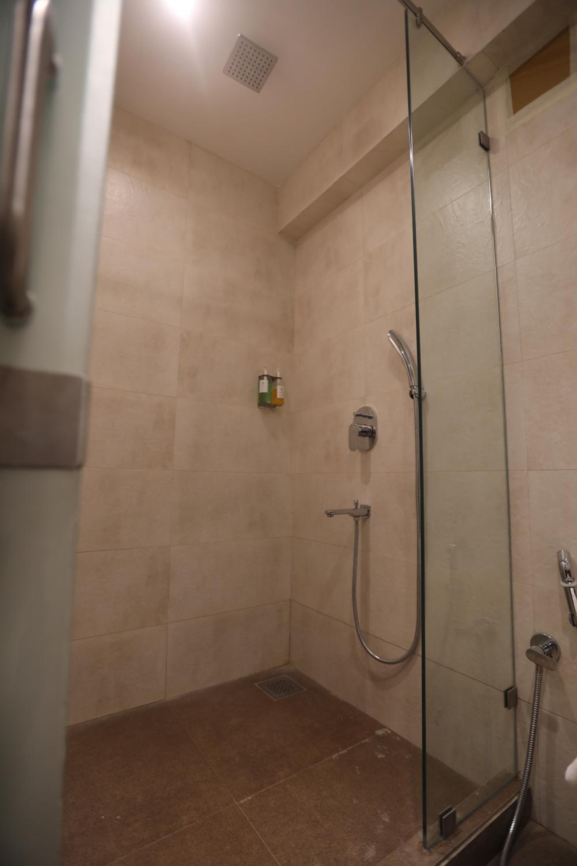  Executive King Room - Photo 3