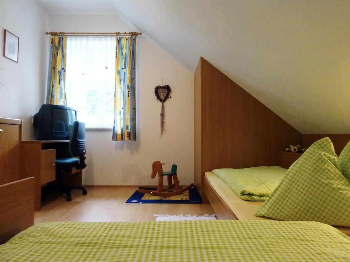 Two-Bedroom Apartment (2-4 Adults) photo 2