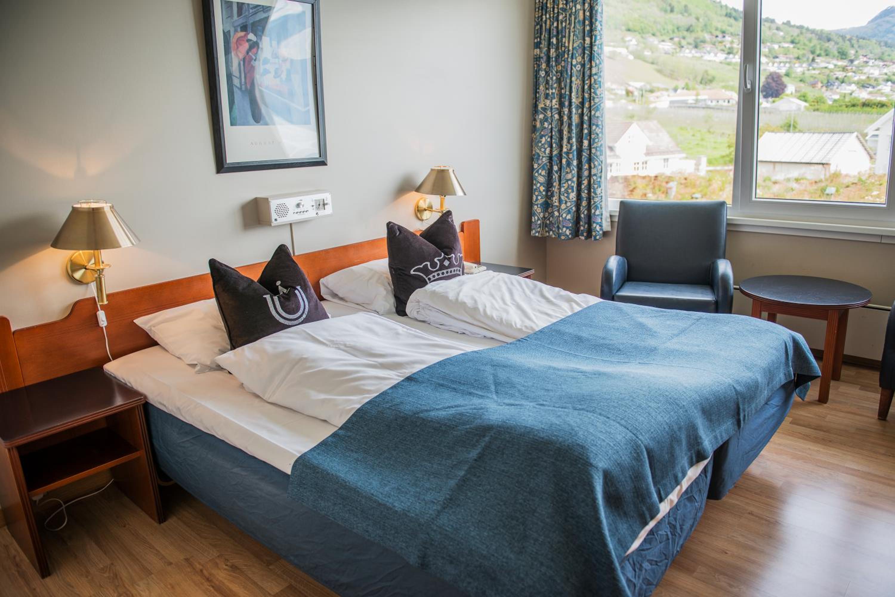 Double or Twin Room - Photo 5