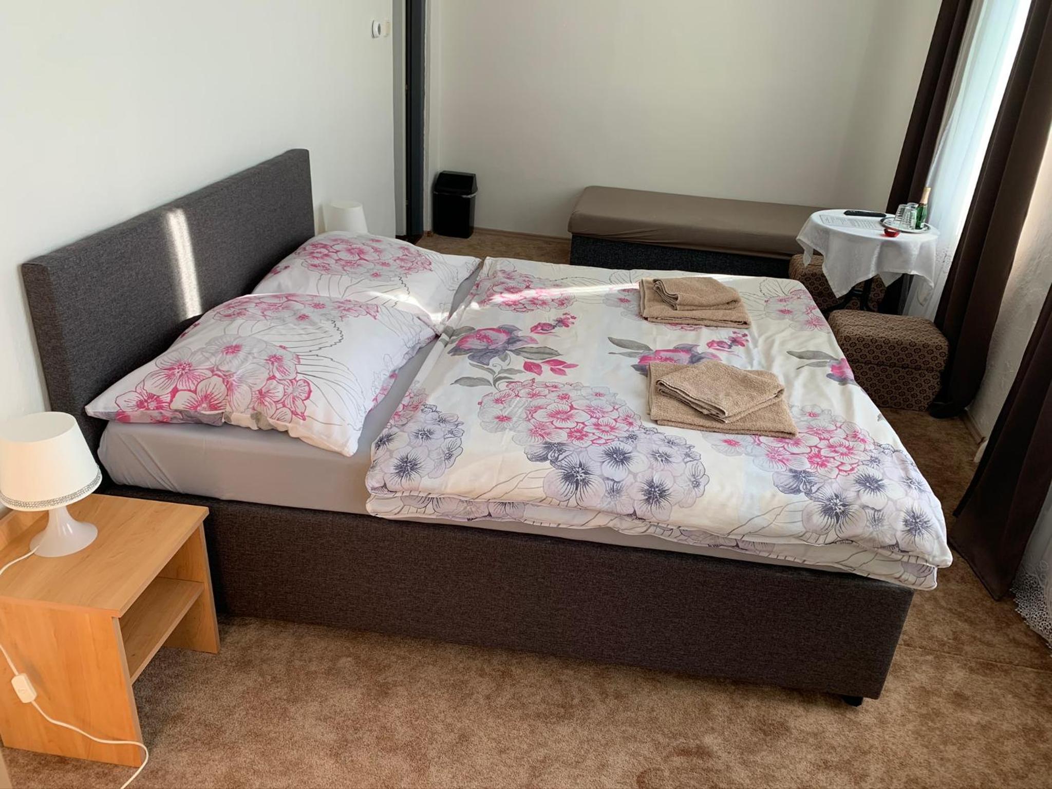 Triple Room with Private External Bathroom - Photo 3