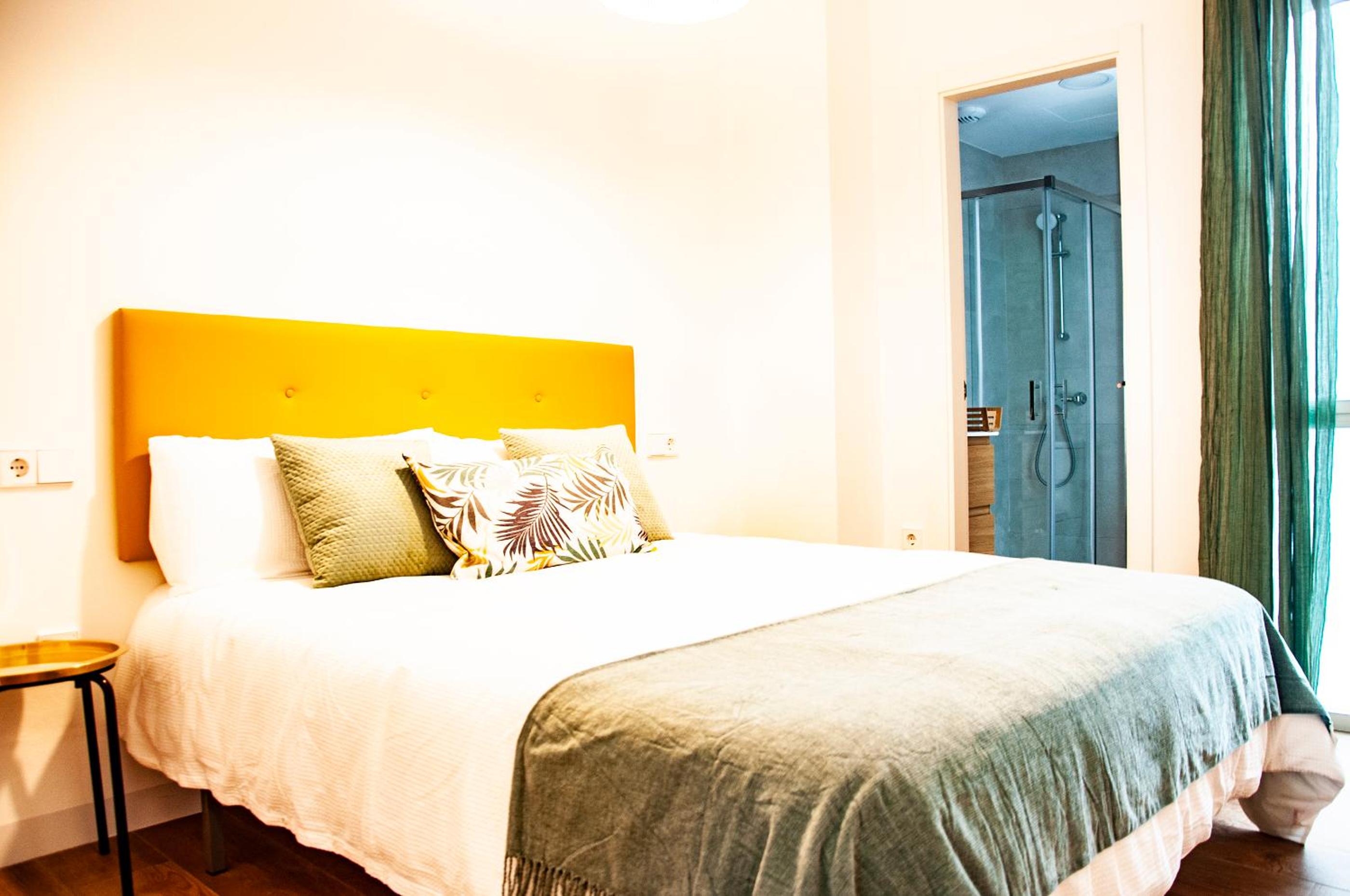 Two-Bedroom Apartment - Photo 24
