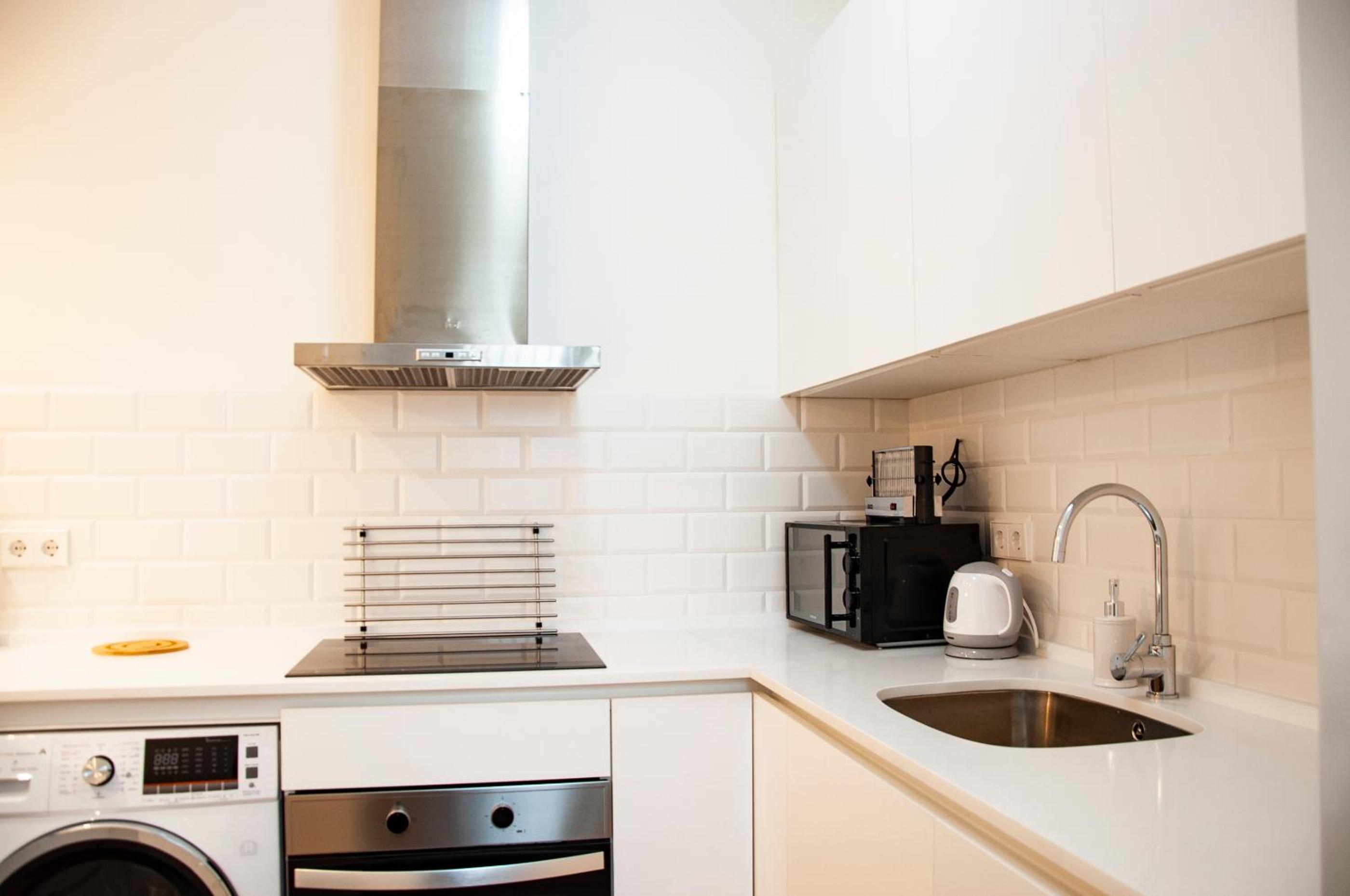 Two-Bedroom Apartment - Photo 26