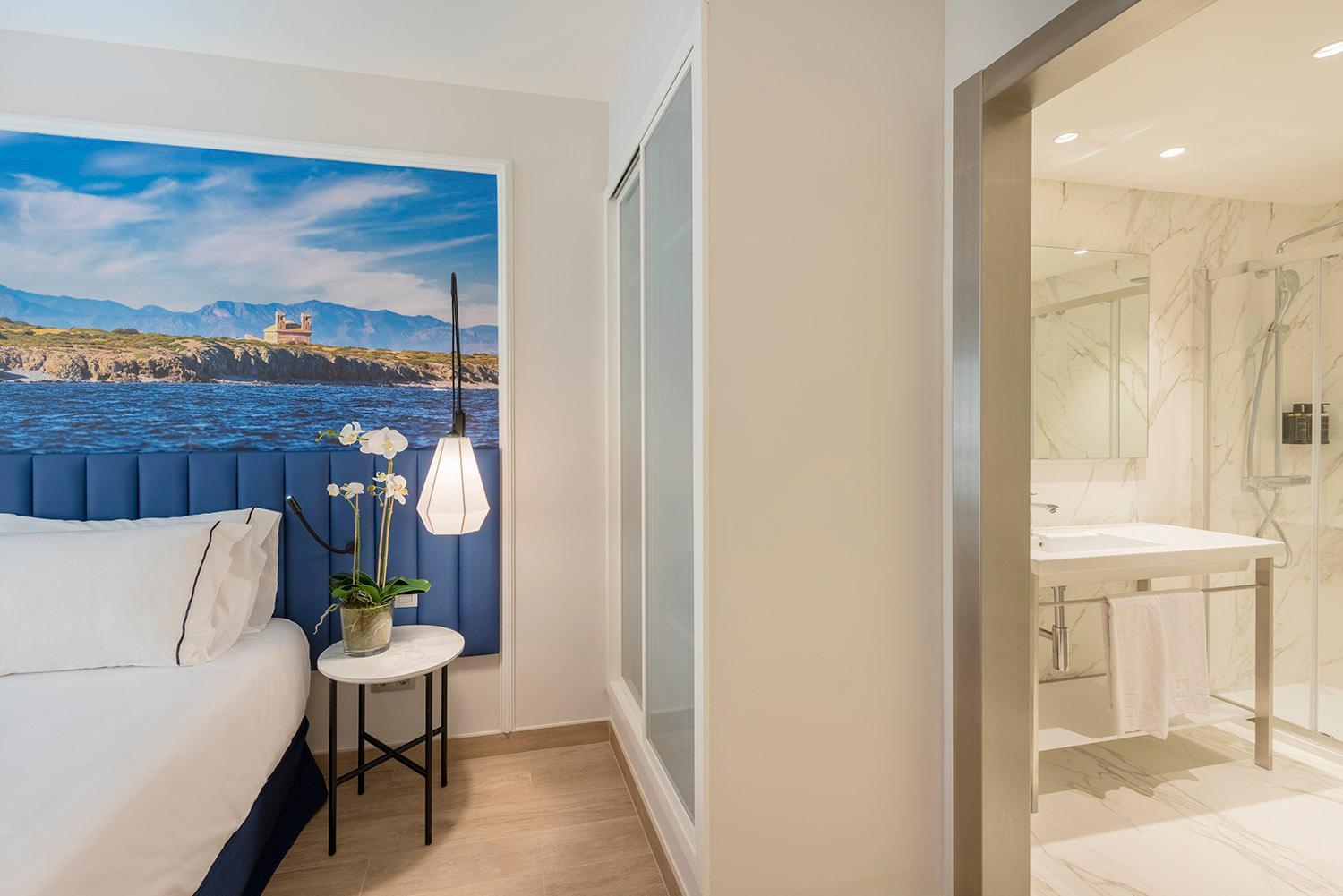 Double or Twin Room - Photo 11