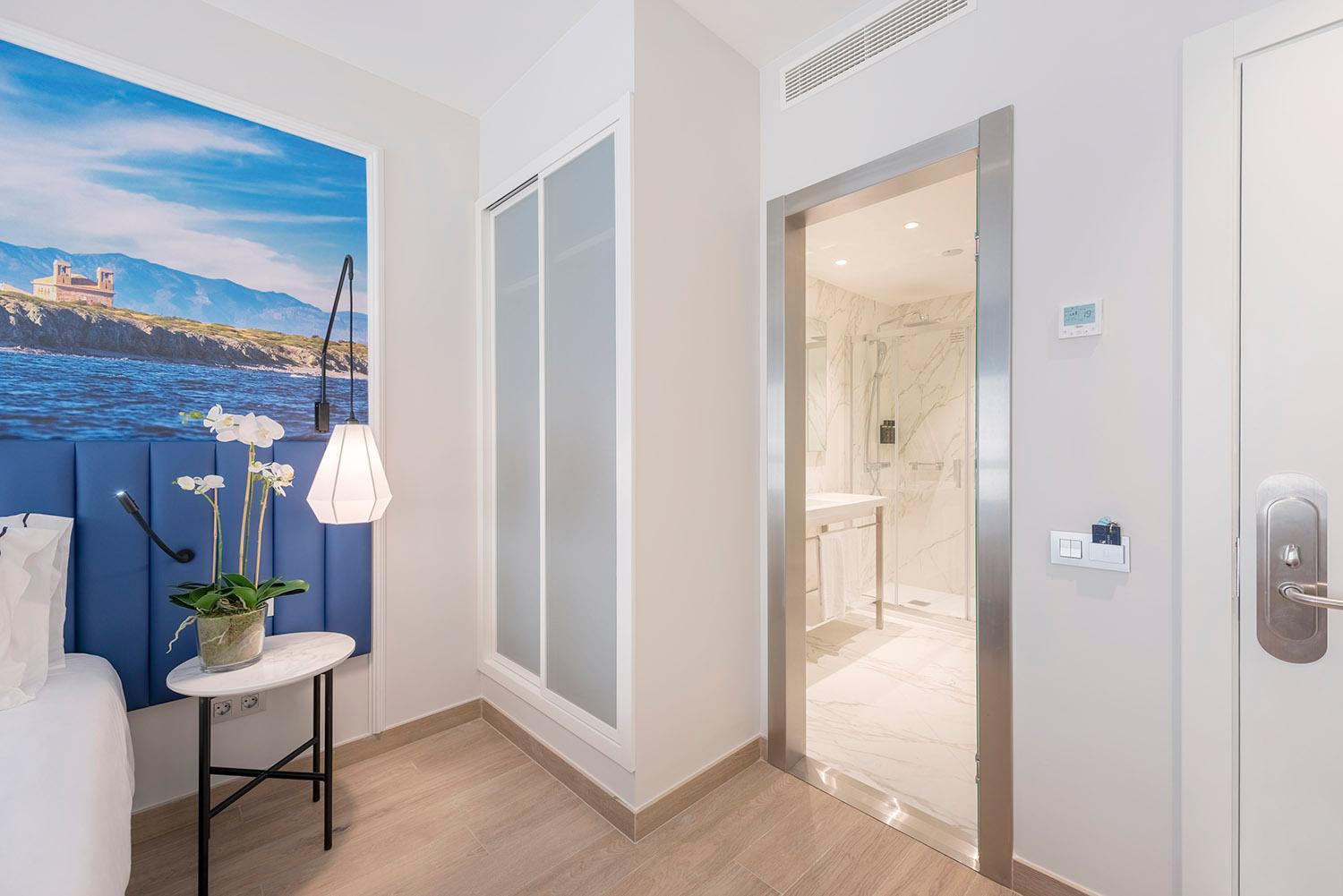 Twin Room with View
