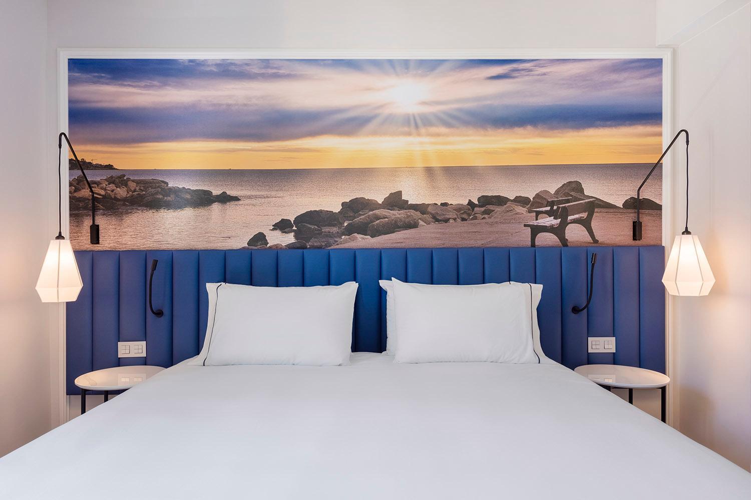Double or Twin Room thumbnail 6