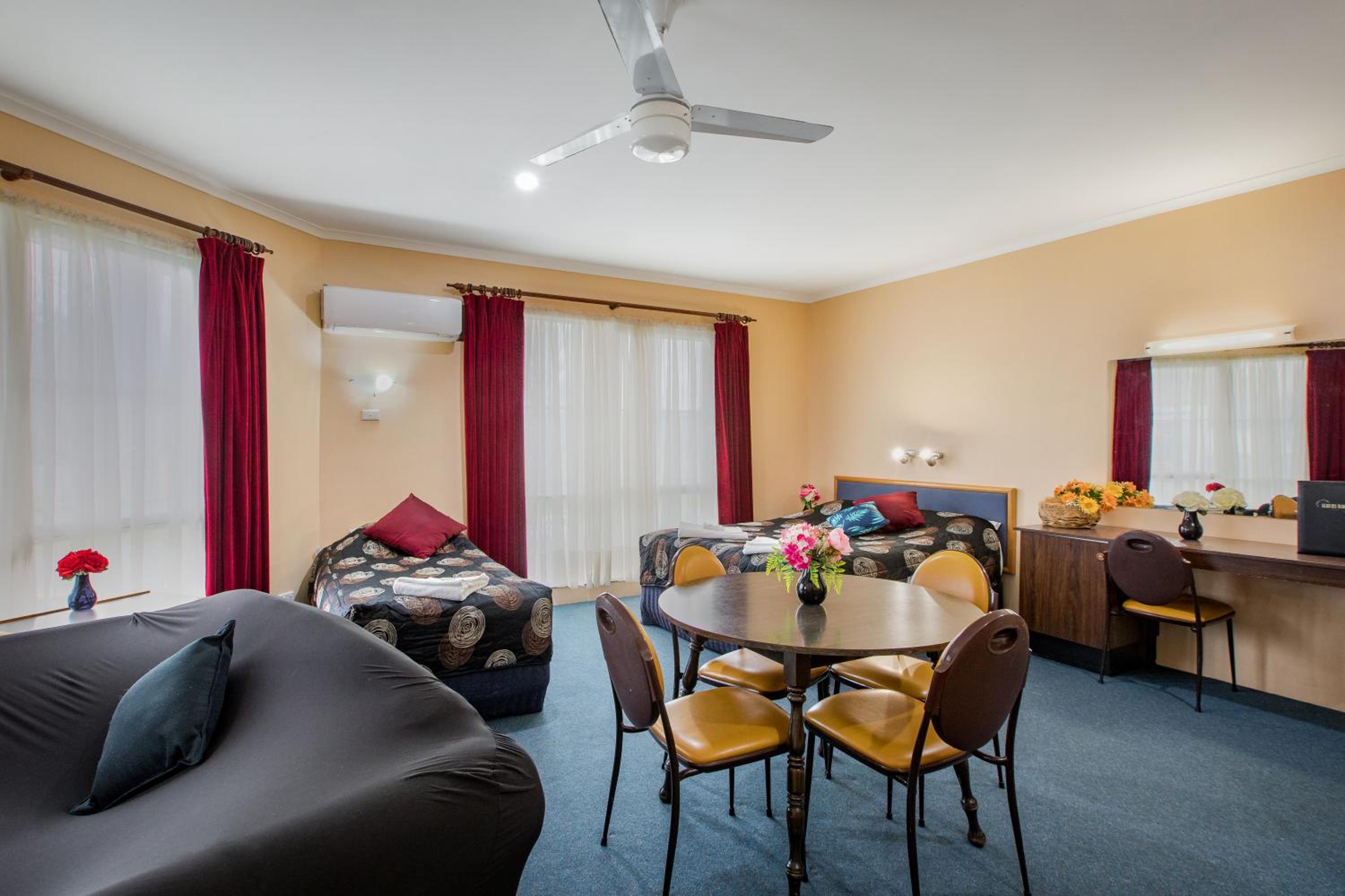 Family Two-Bedroom Suite photo 1
