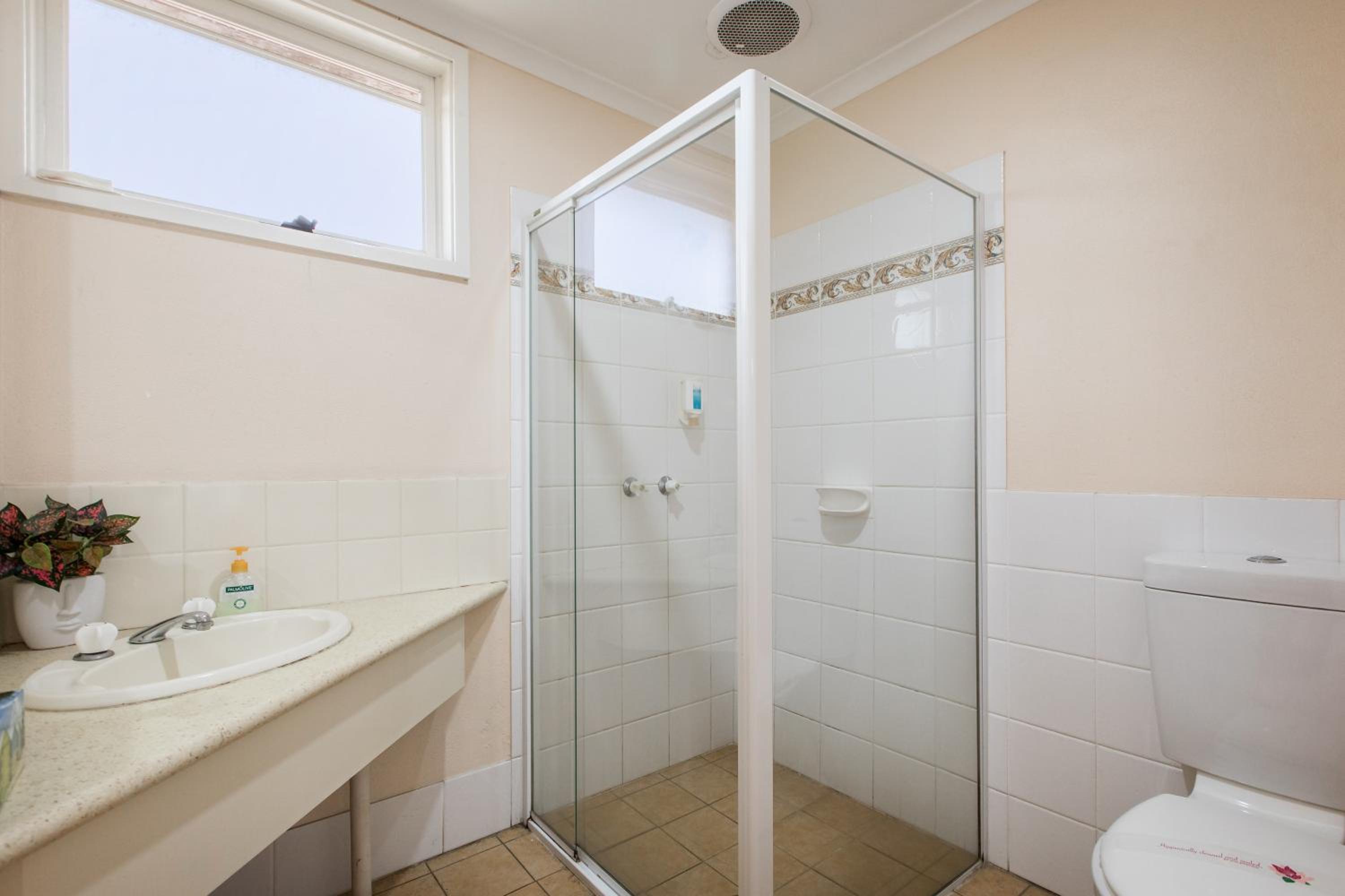 Deluxe Triple Room photo 3