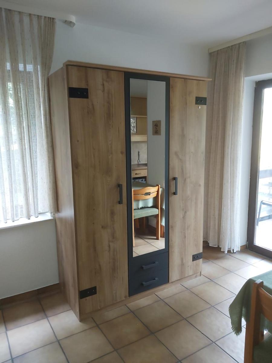 Budget Double Room photo 3